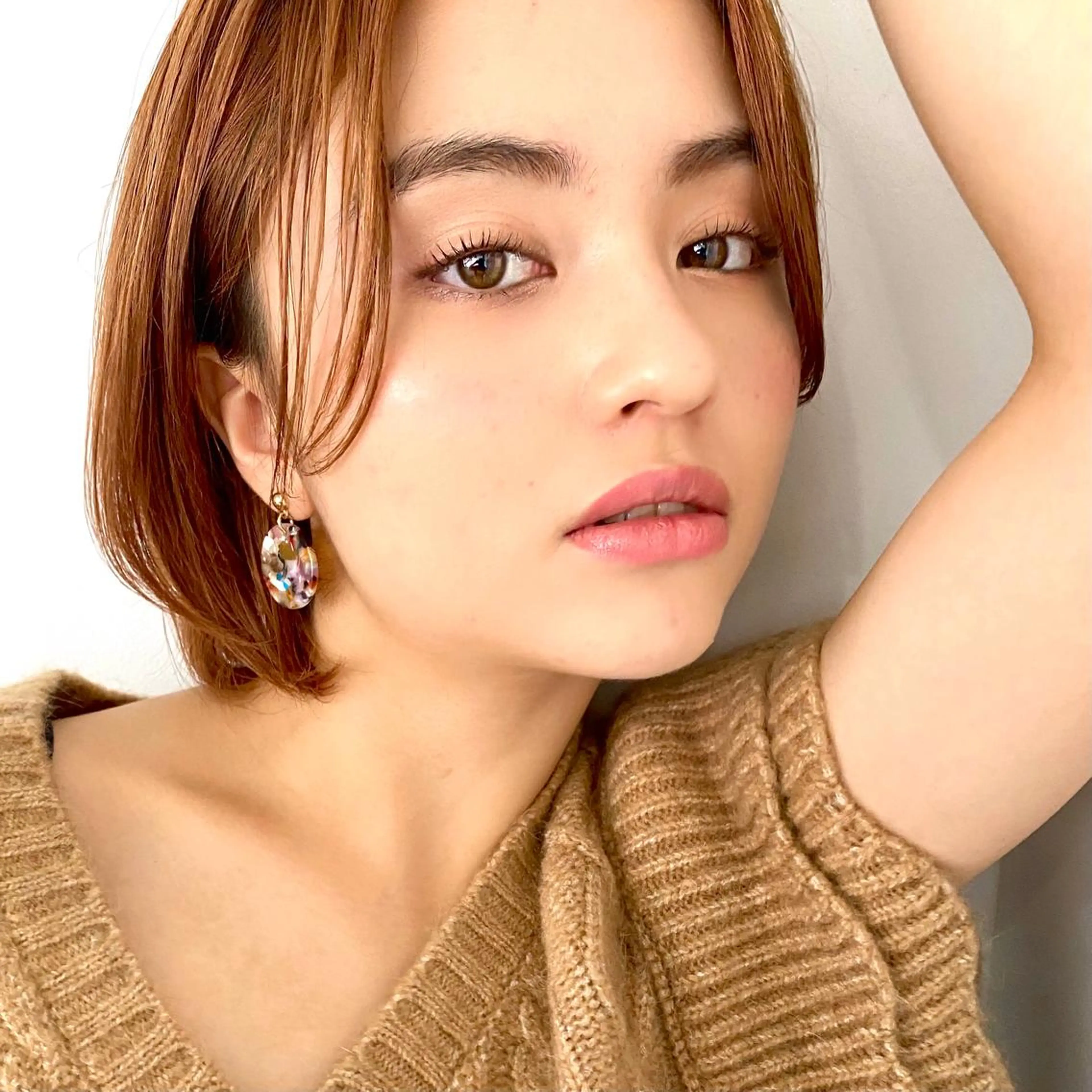 ミディアム カラー ベージュカラー オレンジ オレンジベージュ ボブ ヘアカラー トリートメント chama レイヤーカットのヘアスタイル