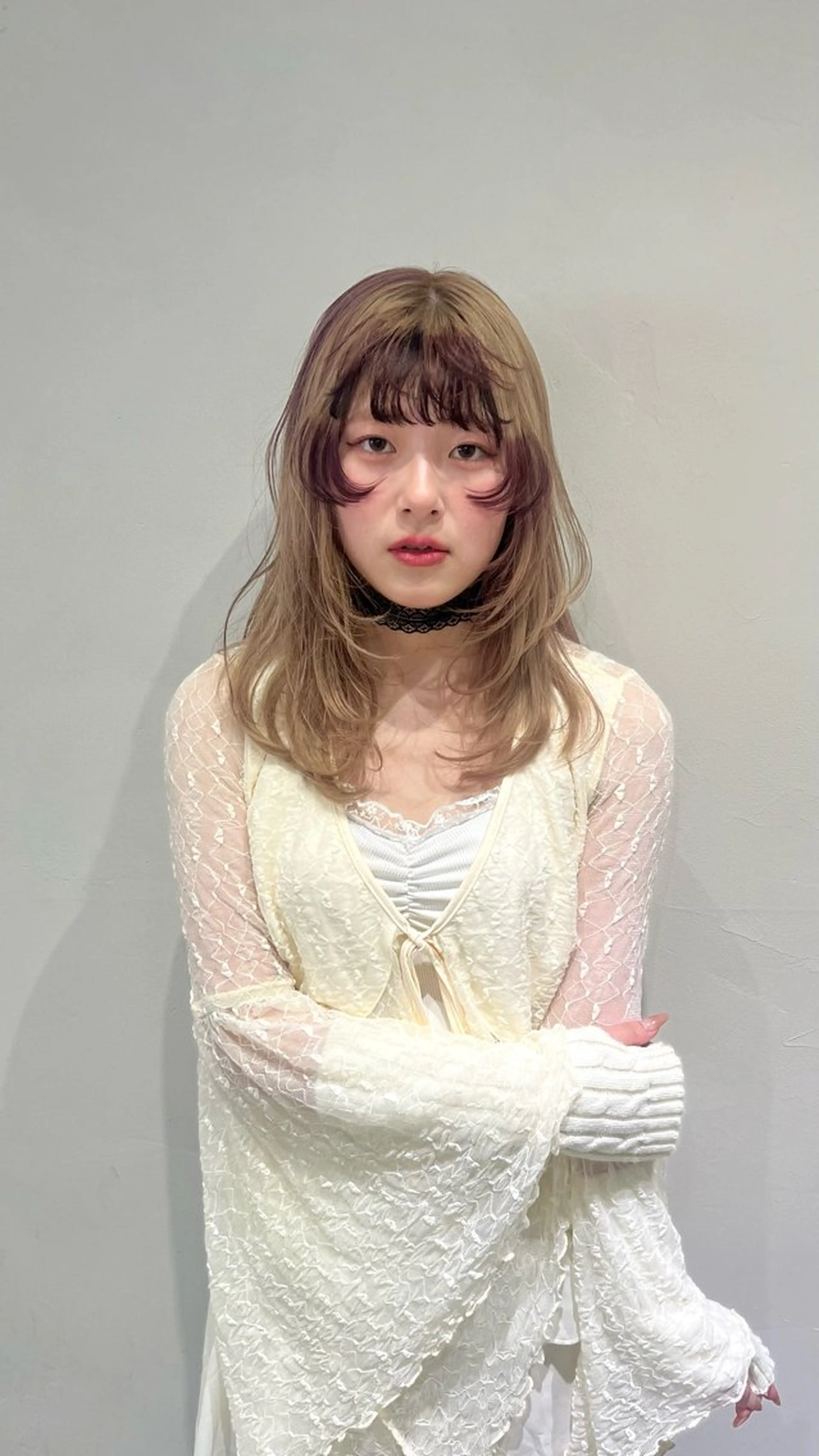 ロング カット ヘアカラー 綾乃／デザインカラー ／ハイトーン／ボブのヘアスタイル