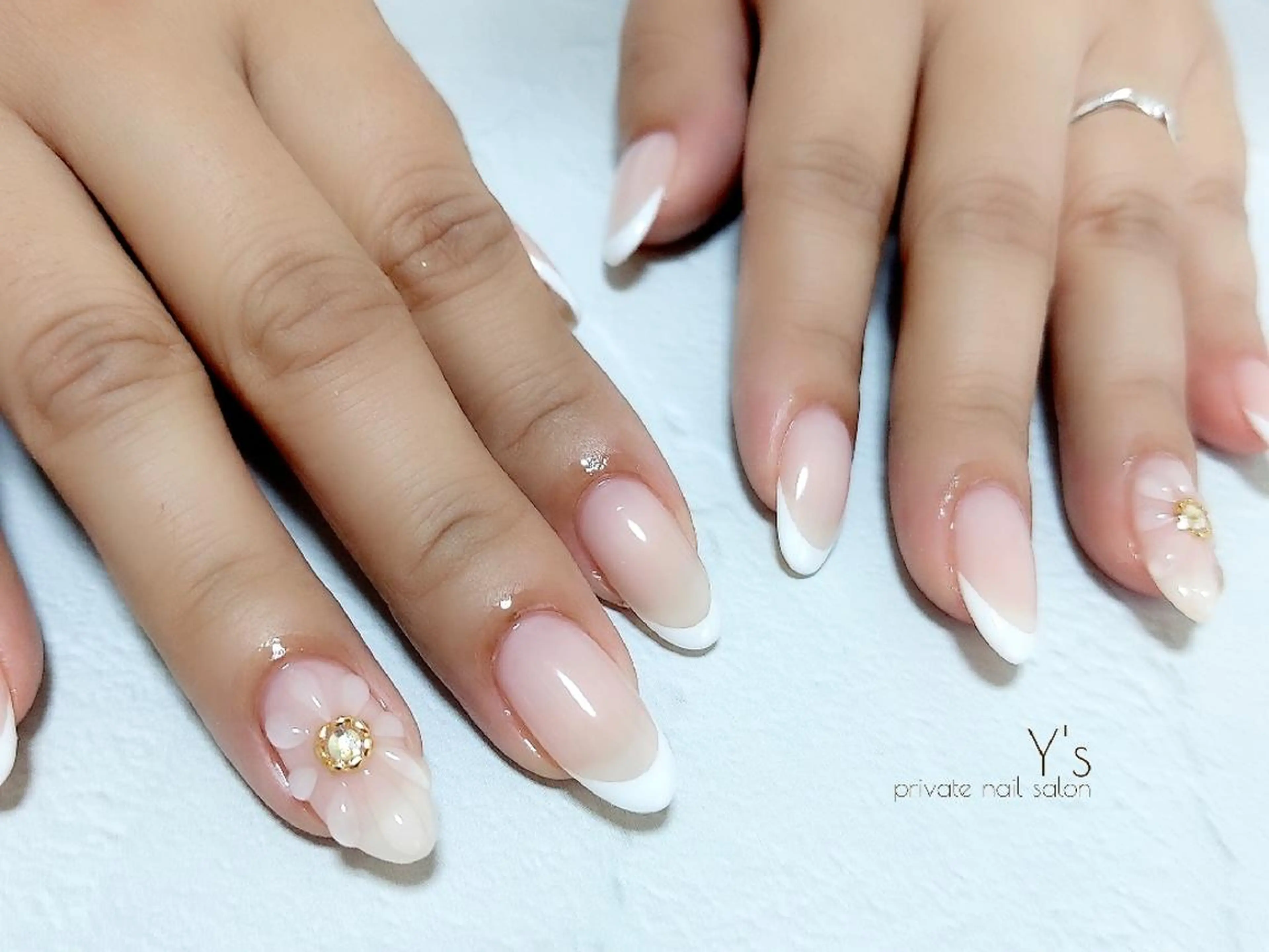 ネイル アートネイル ハンドネイル YUMI NAGAI  のネイルデザイン