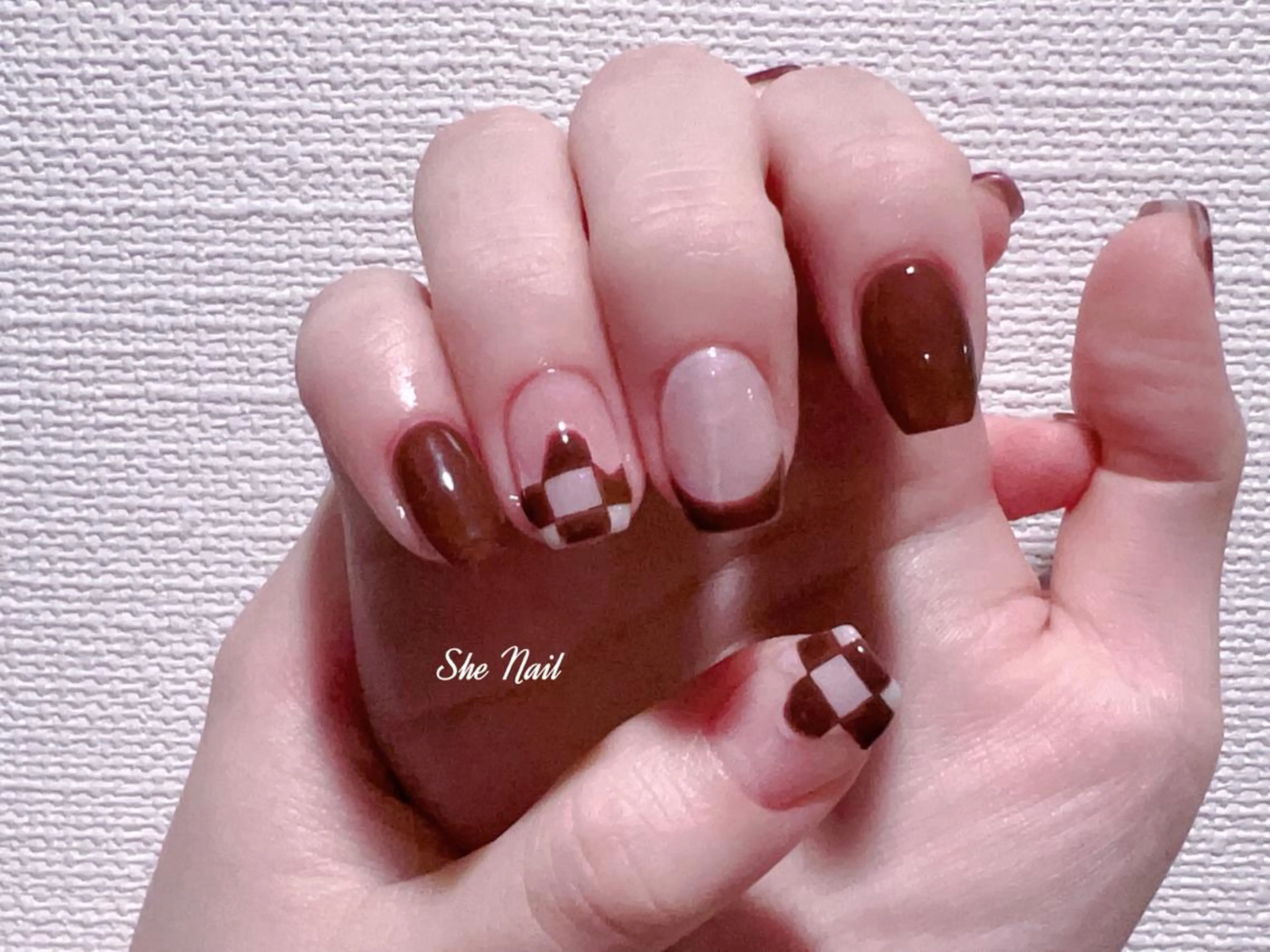 ネイル 長さ出し 持ち込み ワンカラーネイル ネイルチップ 冬ネイル ハンドネイル She   Nail所属・ISA_ BELLAのネイルデザイン