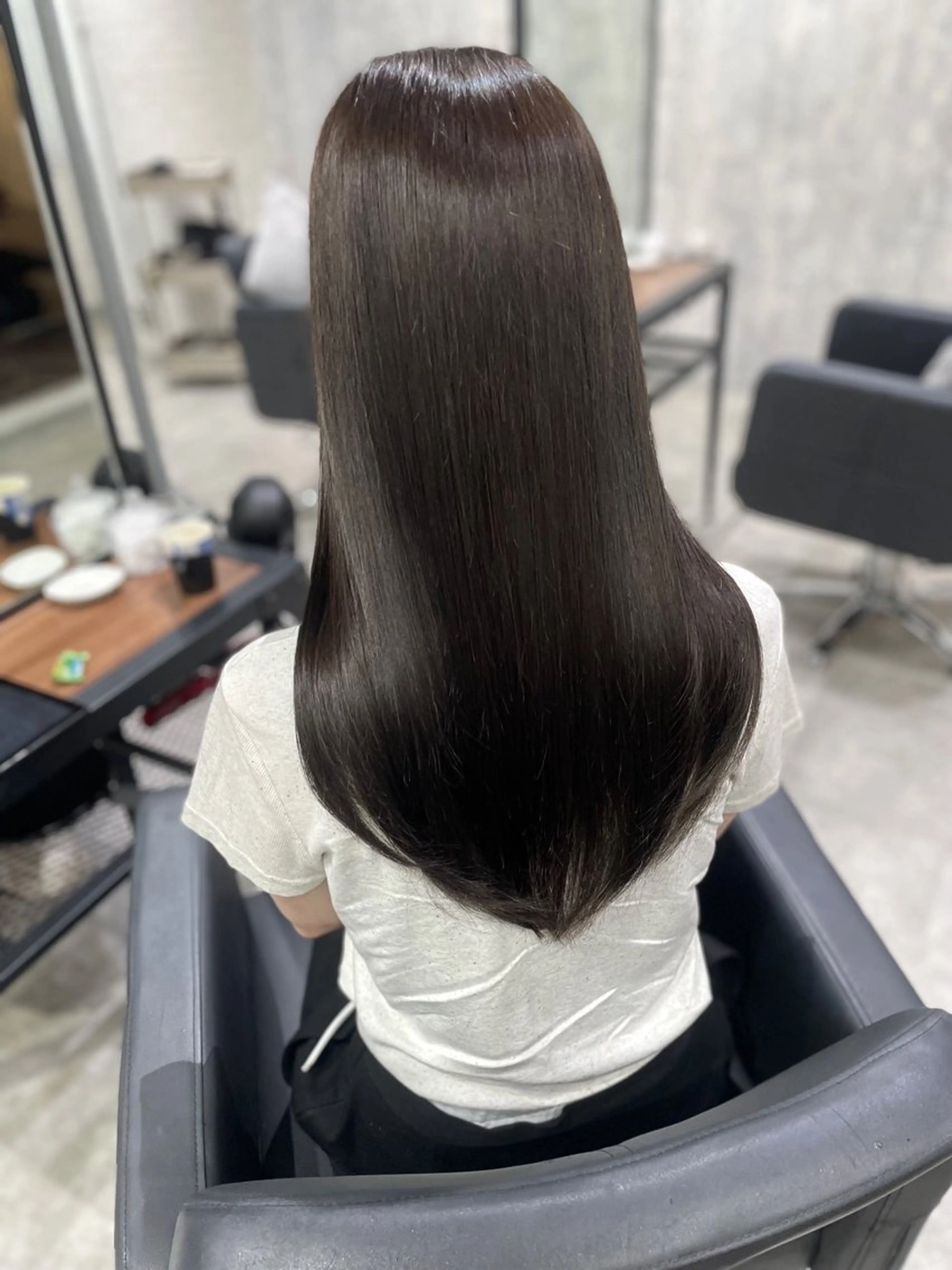 ロング レイヤーカット ヘアカラー トリートメント 杉野友彦/髪質改善 Zina博多店店長のヘアスタイル