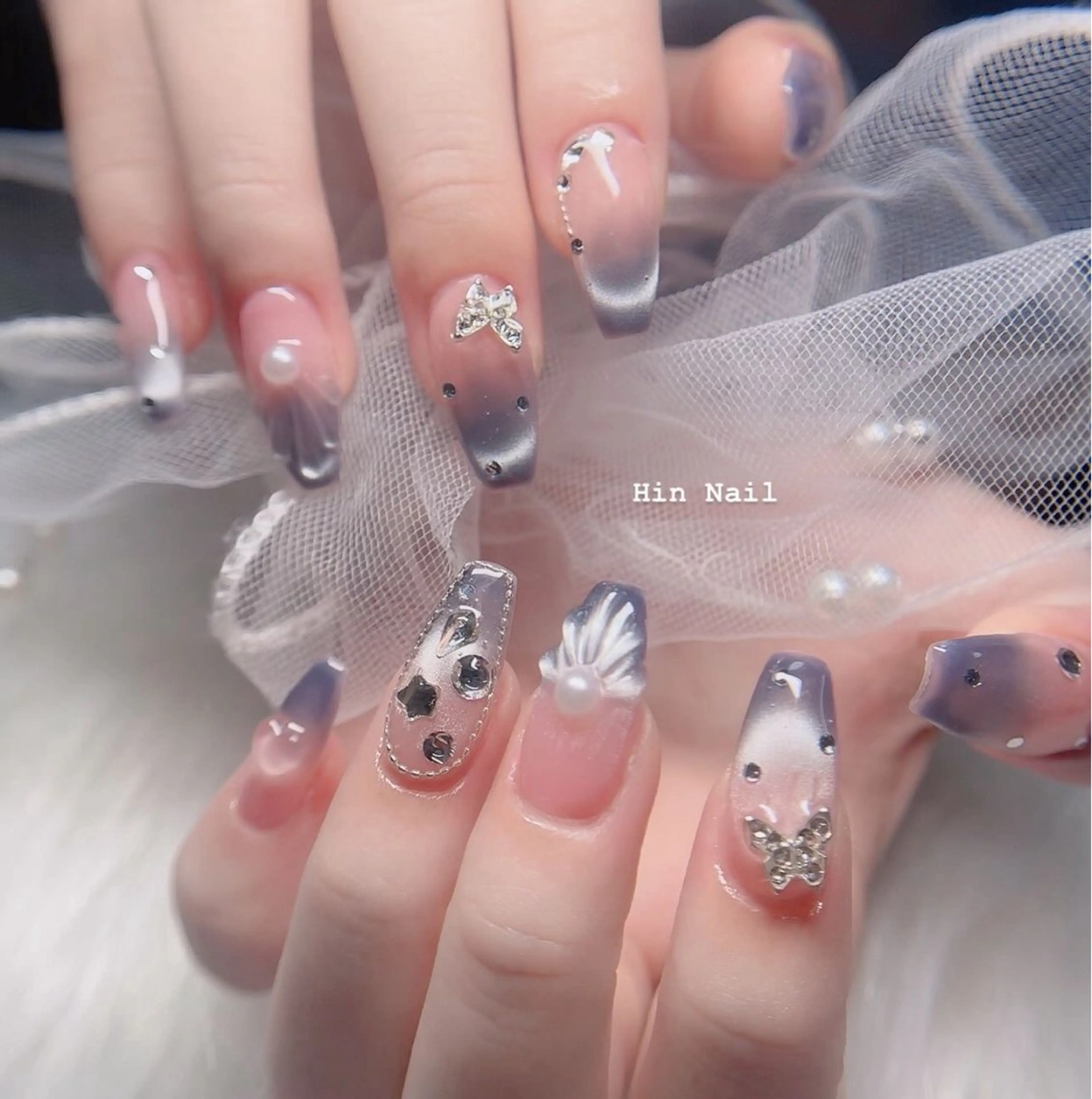 ネイル ハンドネイル HIN NAILのネイルデザイン