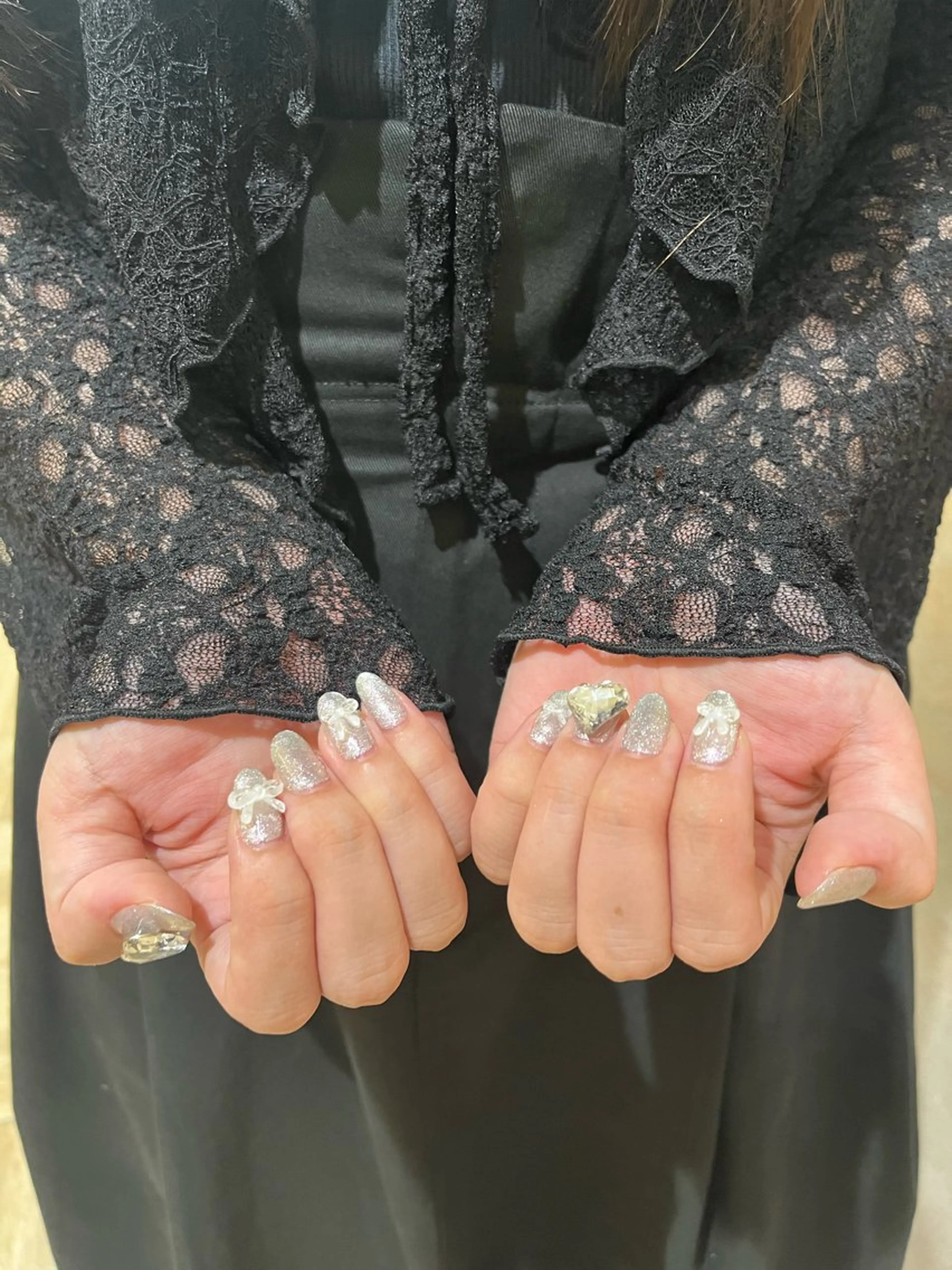 ネイル ハンドネイル 🎀 yuraのネイルデザイン