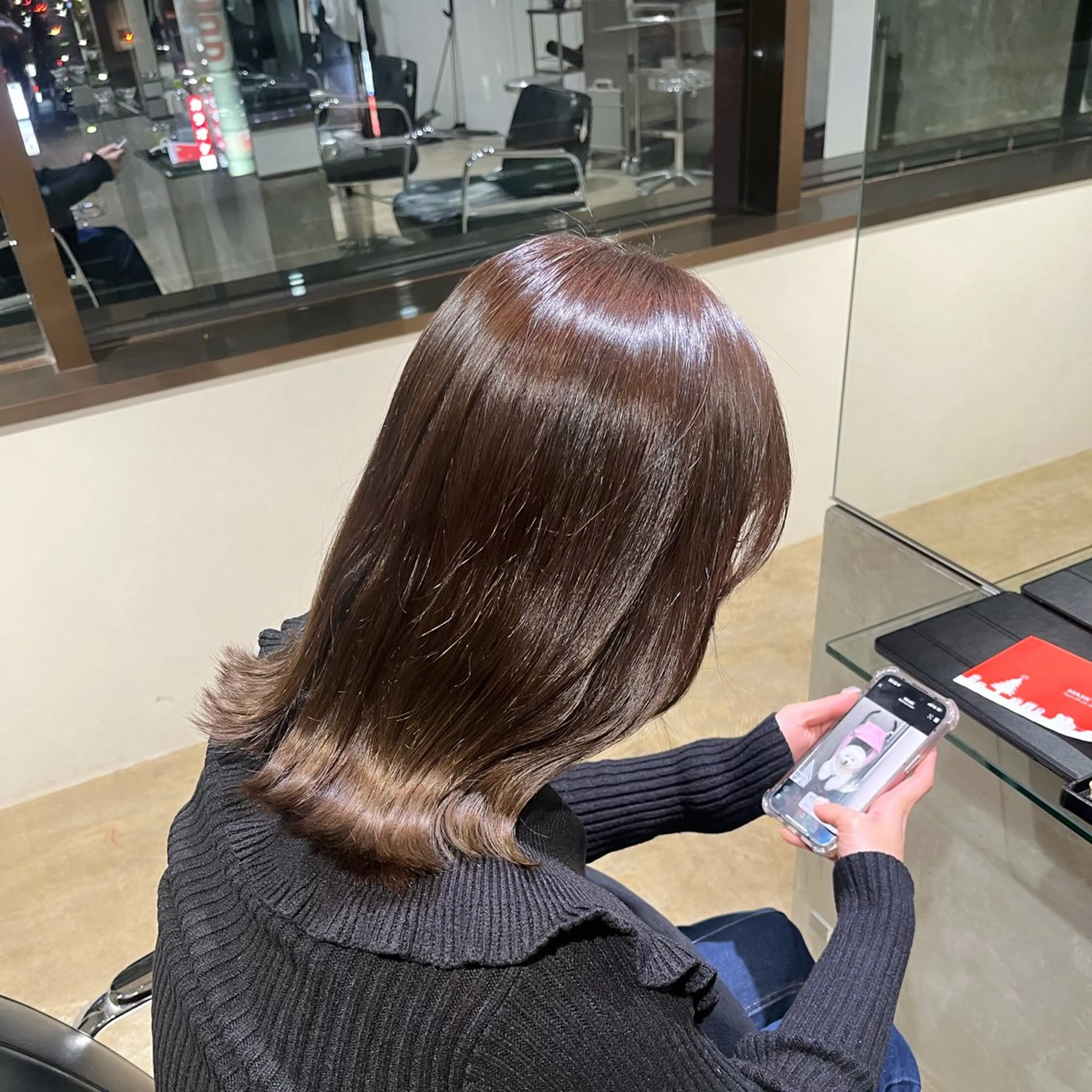 ミディアム カラー ヘアカラー 長野 美沙のヘアスタイル