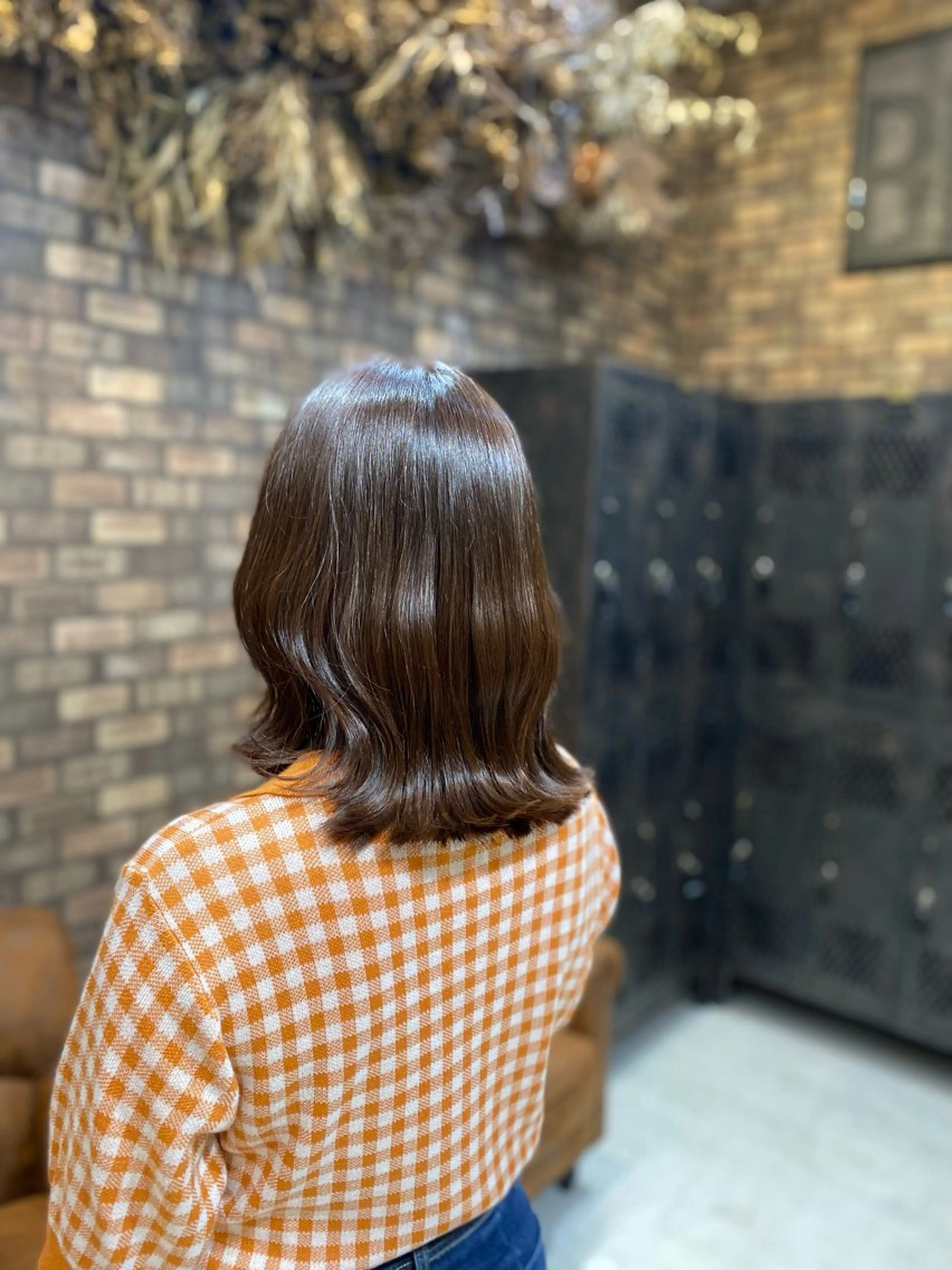 ミディアム カラー ミディアムパーマ バレイヤージュ ブリーチ ケアブリーチ ダブルカラー カット ヘアカラー トリートメント .・.艶髪ヘアケア サカモト.・.のヘアスタイル