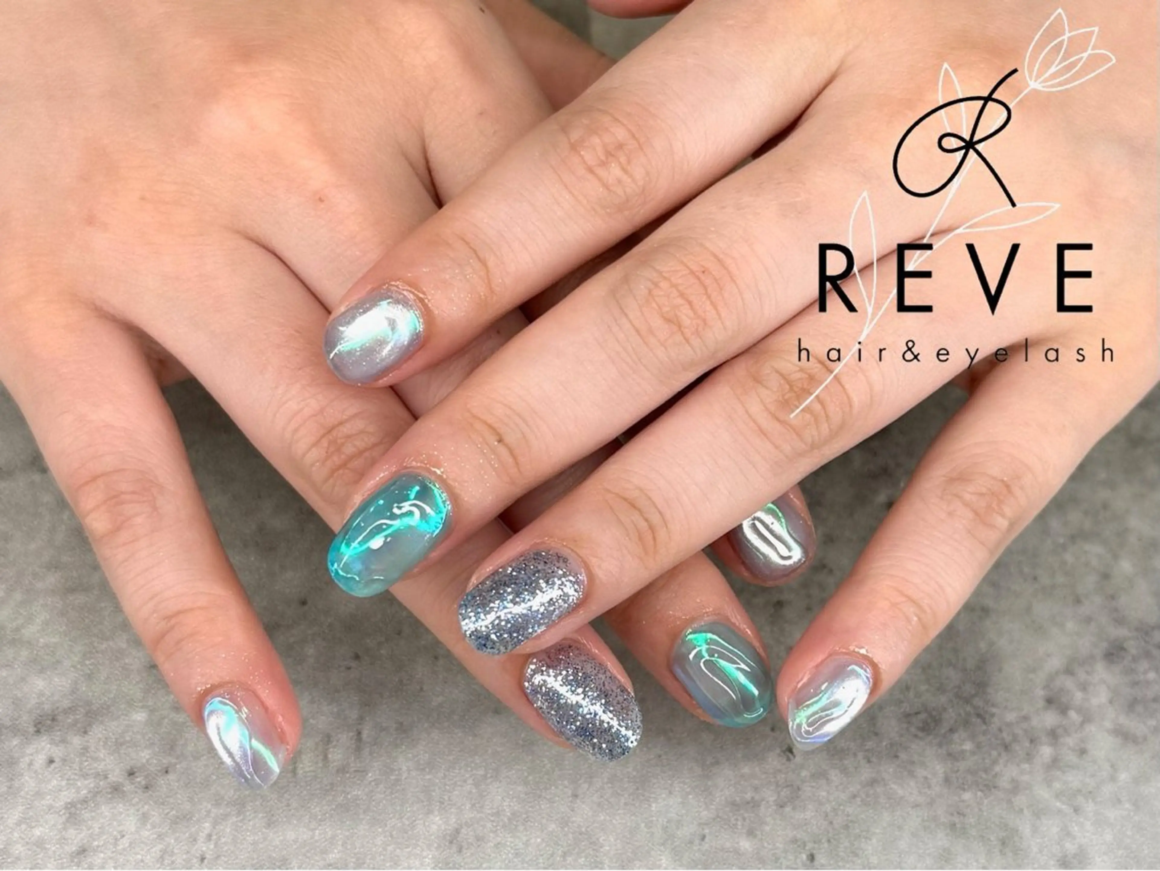 ネイル ハンドネイル REVE アイのネイルデザイン