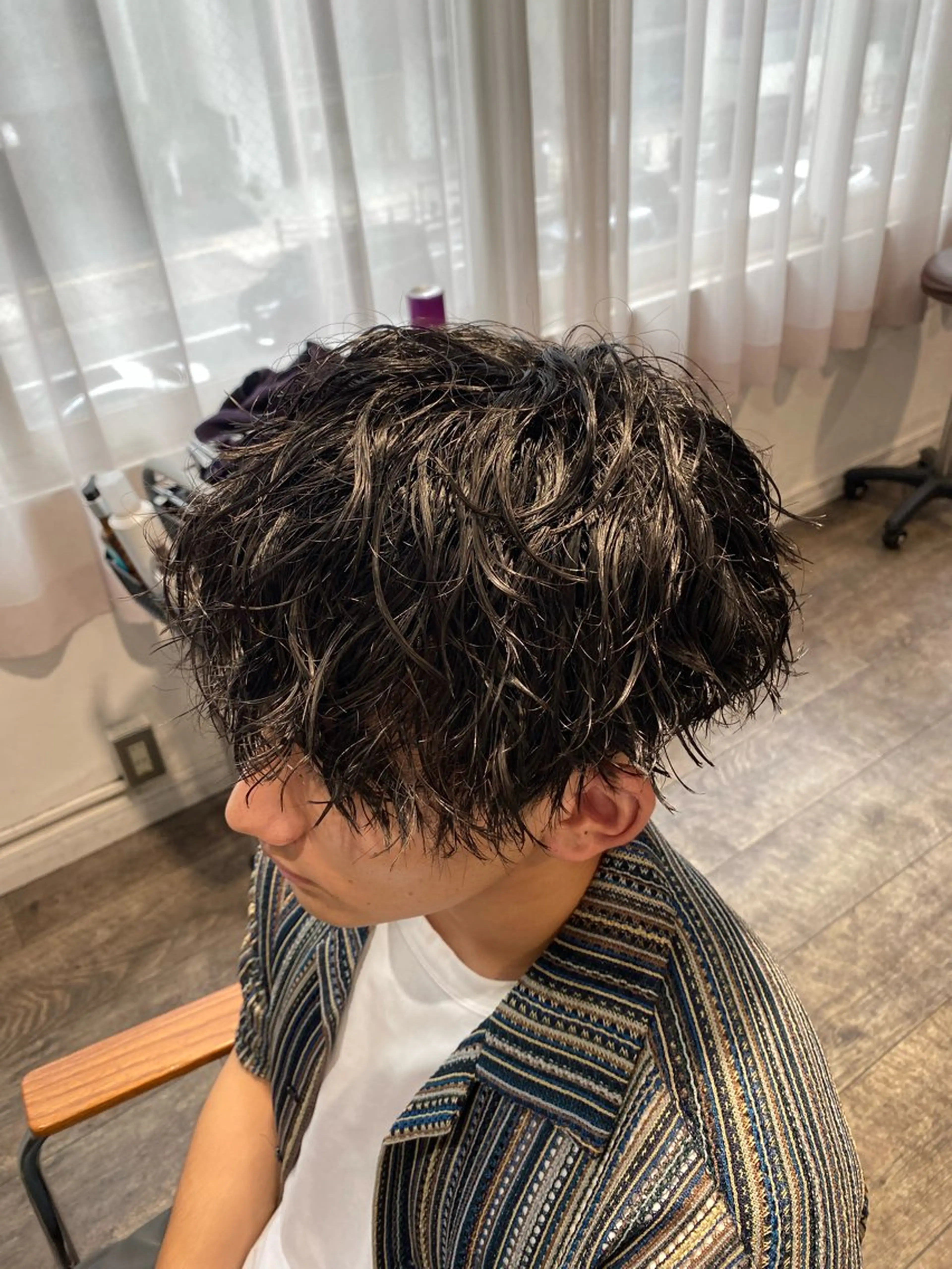 ショート パーマ メンズ カット パーマ 江﨑 翔のヘアスタイル