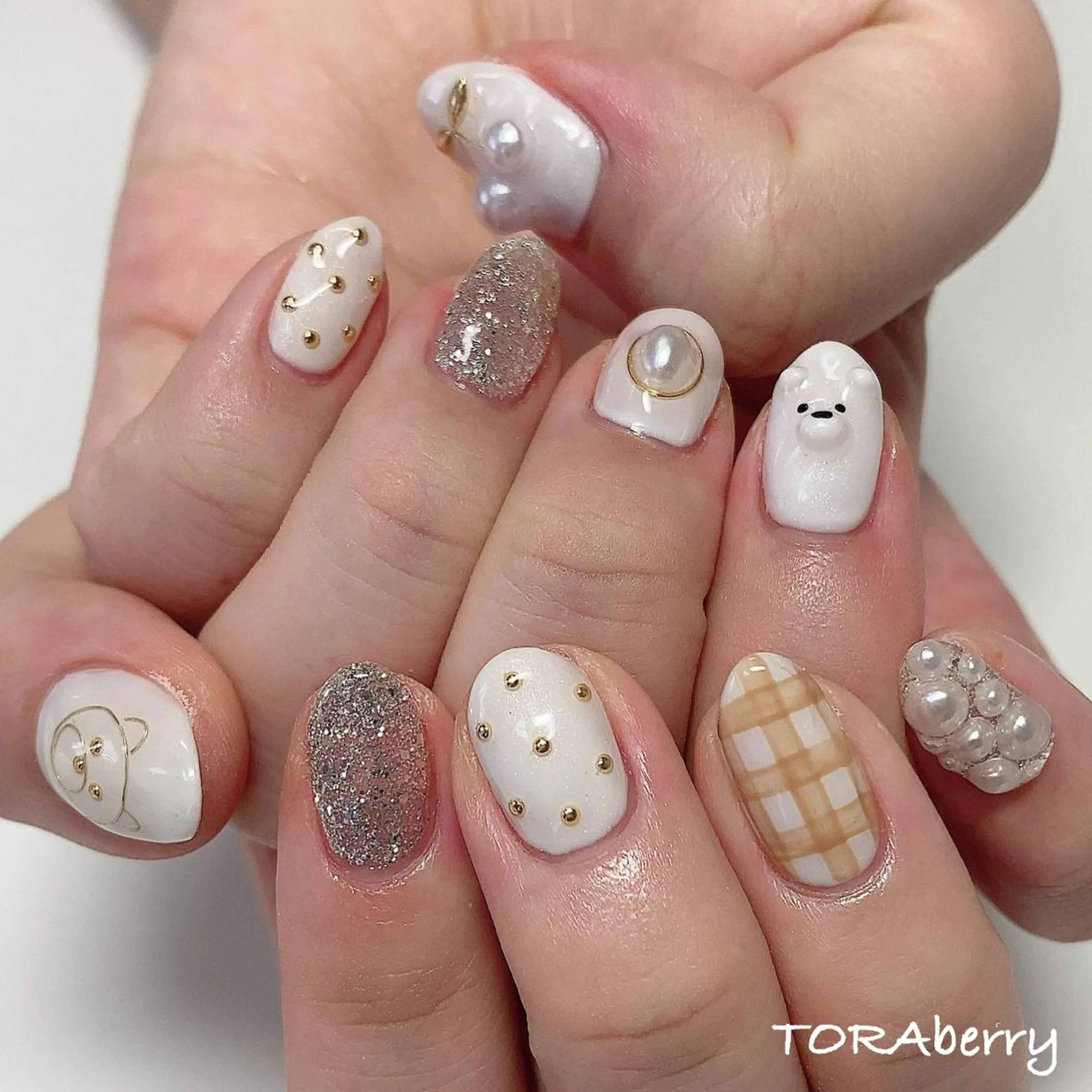 ネイル ハンドネイル ネイリスト なつみのネイルデザイン