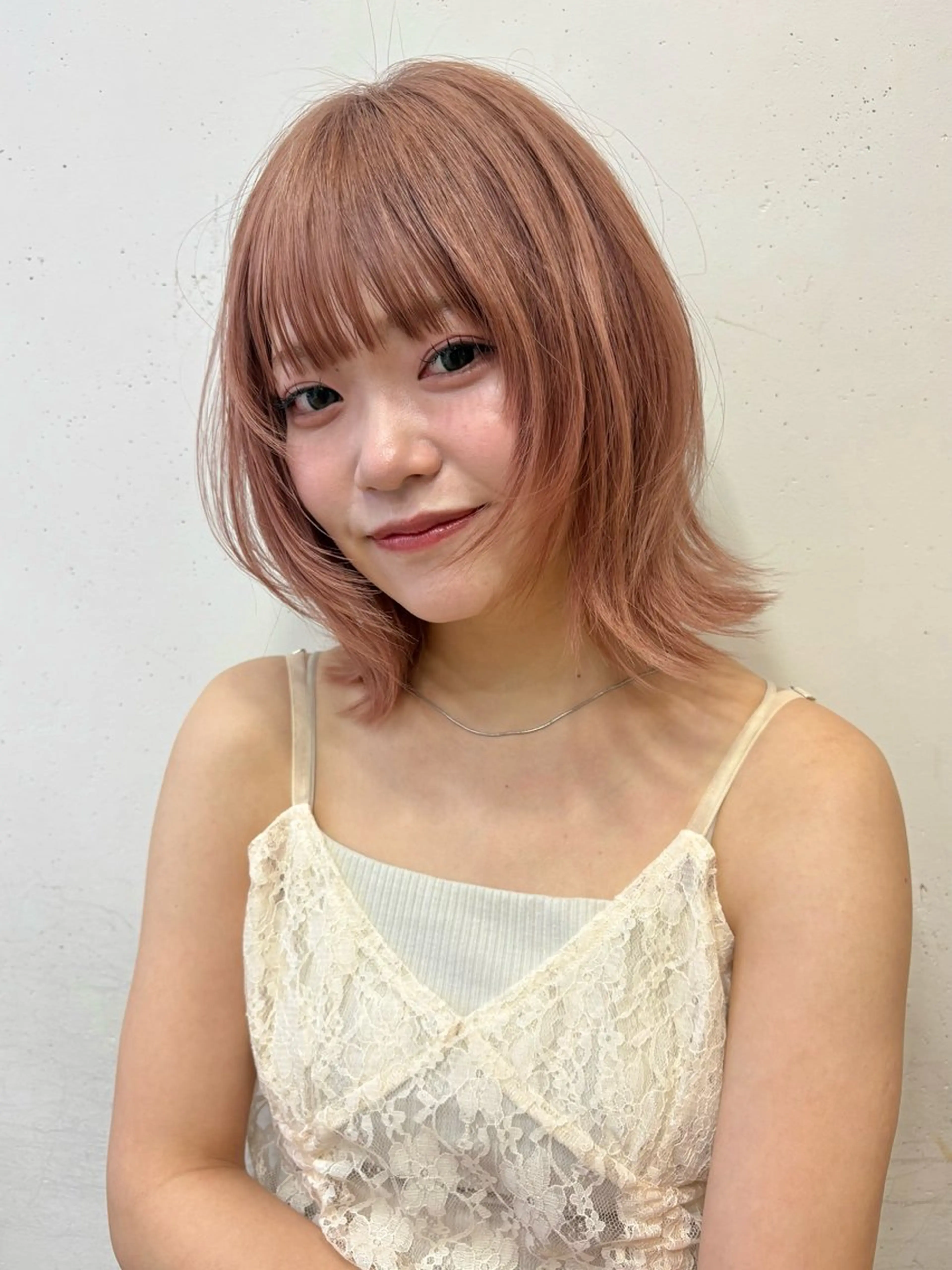 ミディアム カラー ブリーチ ハイトーンカラー ピンクカラー ヘアカラー ブリーチカラー♡ エクステ♡しゅかのヘアスタイル