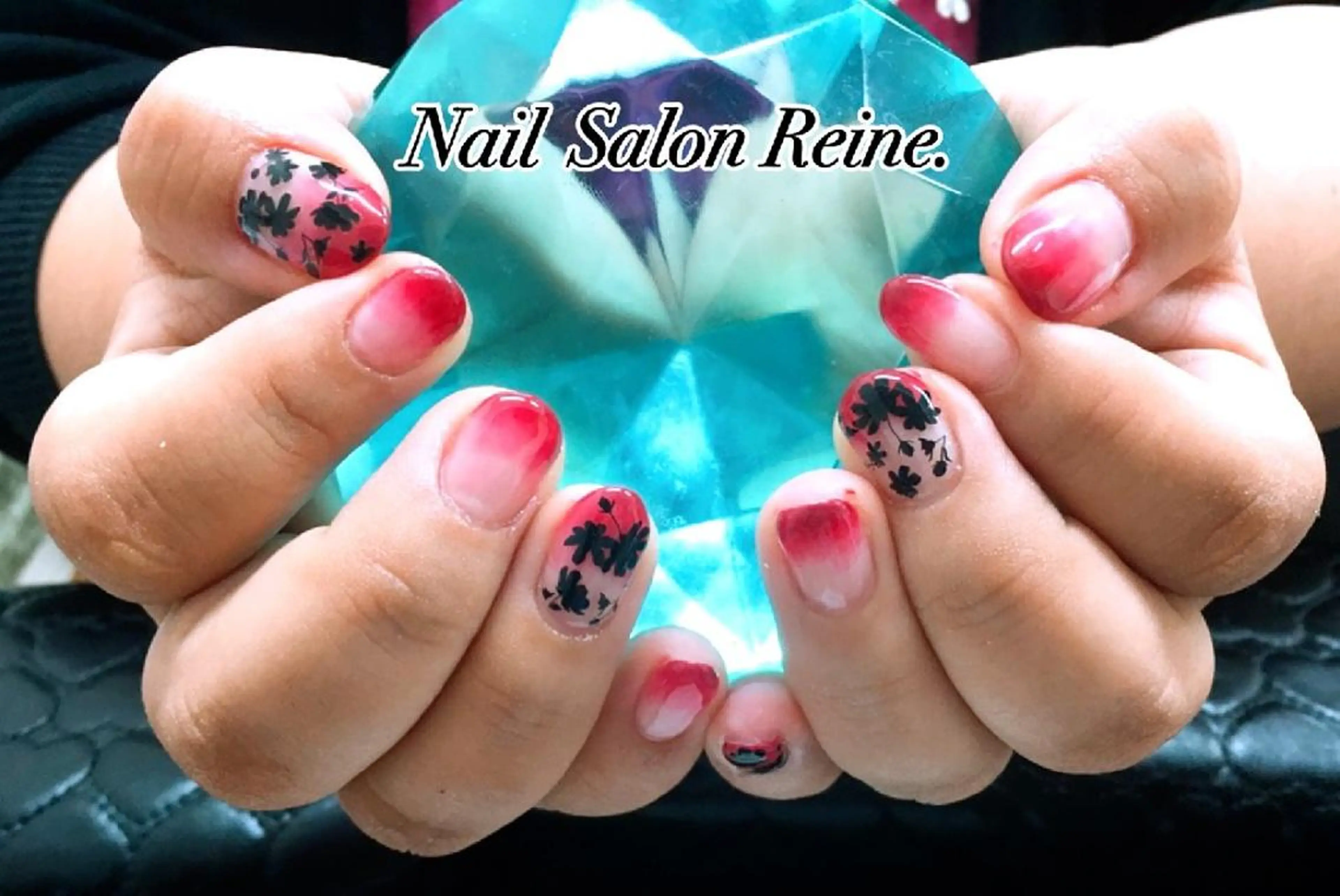 ネイル アートネイル グラデーション Nailsalon Reine所属・玉栄 伶奈のネイルデザイン