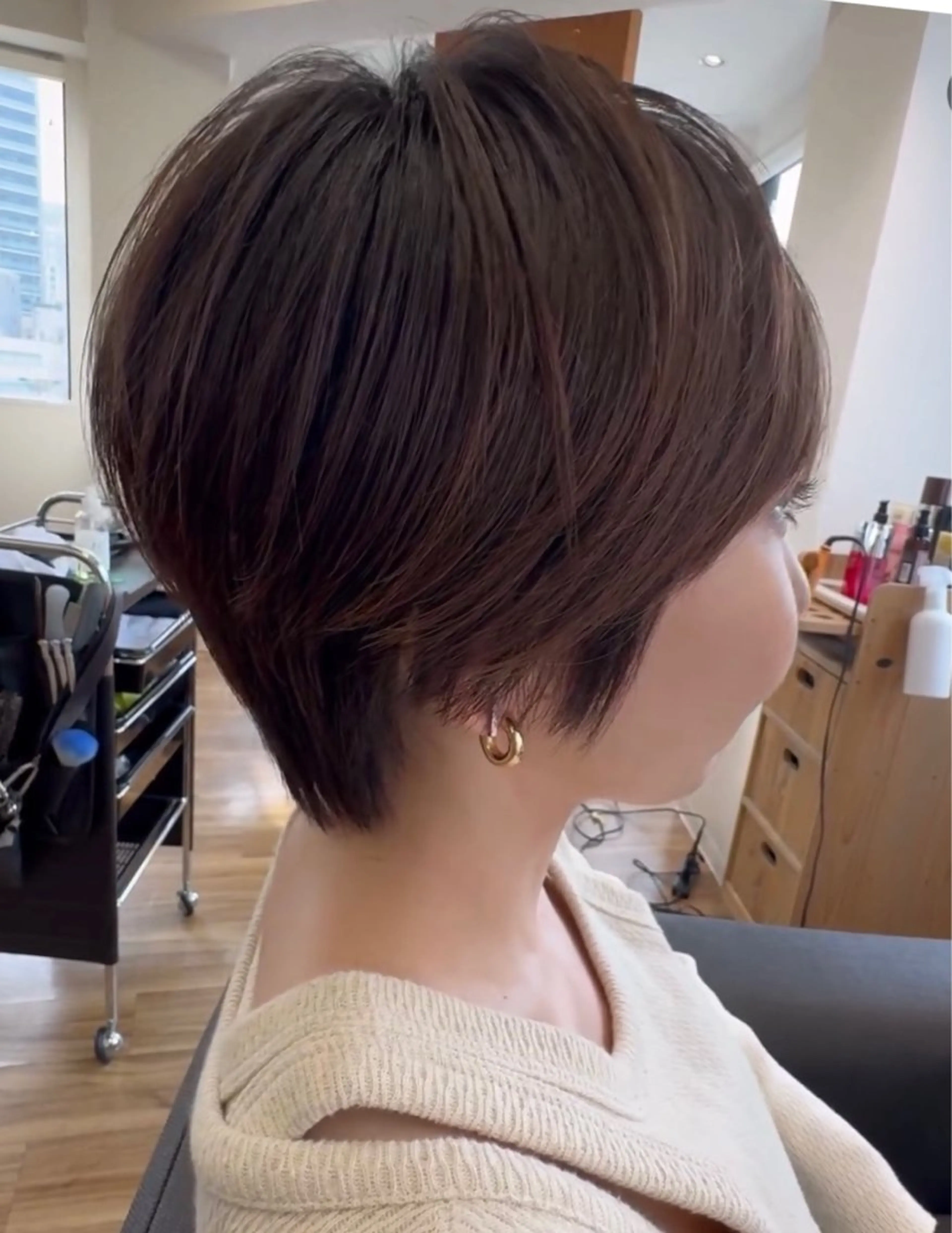 ショート 繁田 朱音のヘアスタイル