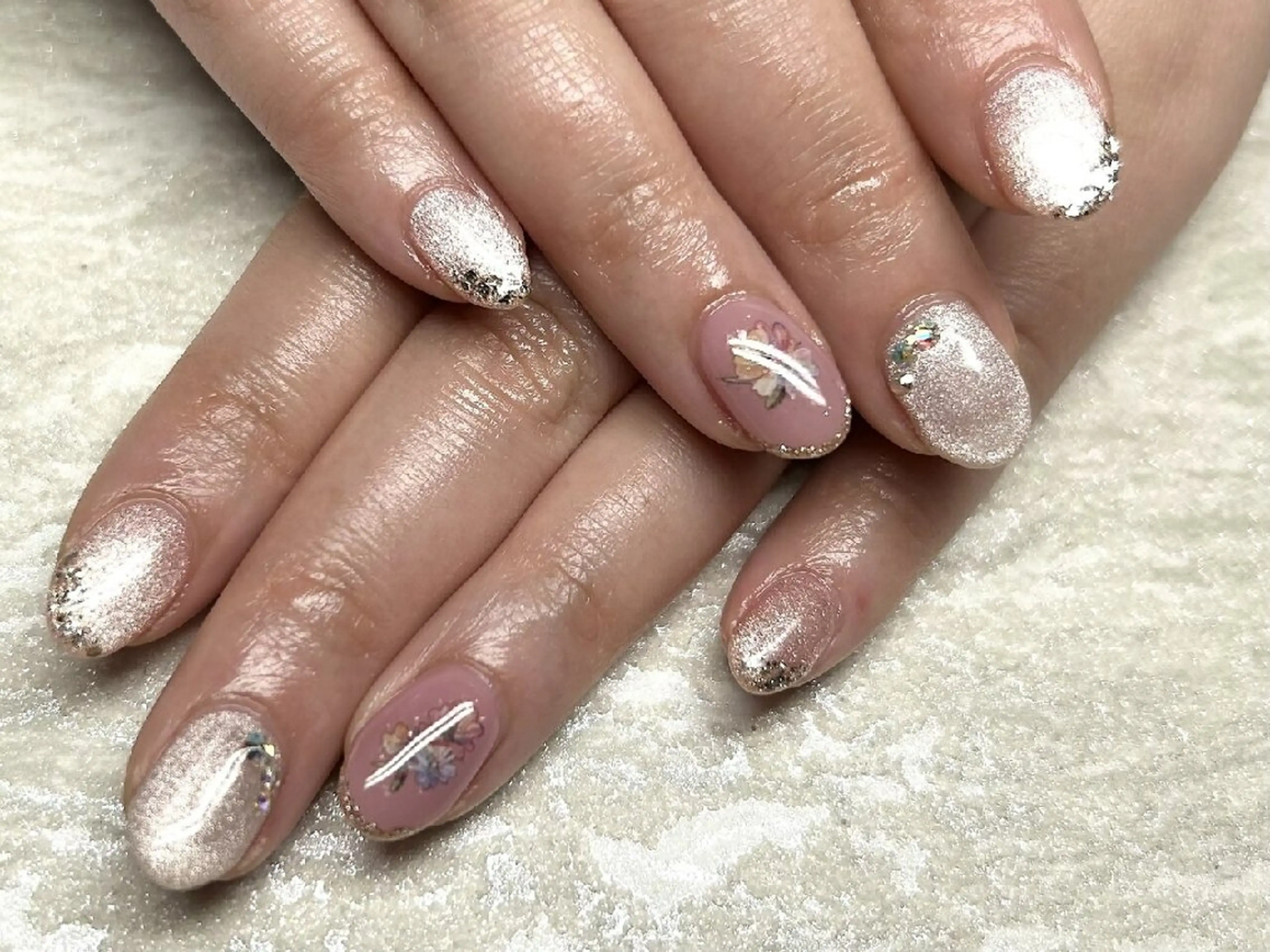ネイル アートネイル 入学式 卒業式 韓国ネイル 持ち込み ハンドネイル JULIE NAILのネイルデザイン