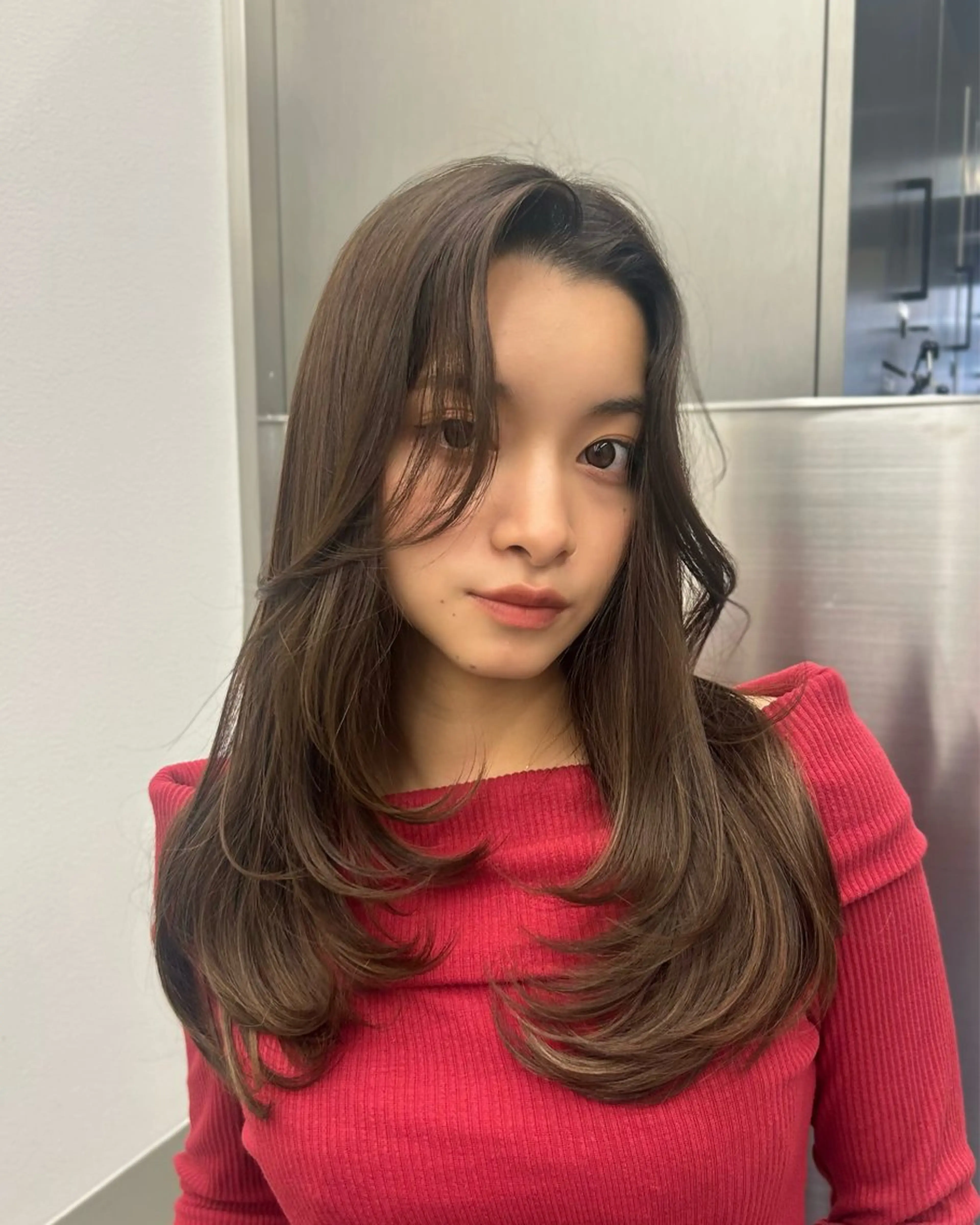 ロング レイヤーカット 大人レイヤー/艶髪 🇺🇸TOMONAのヘアスタイル