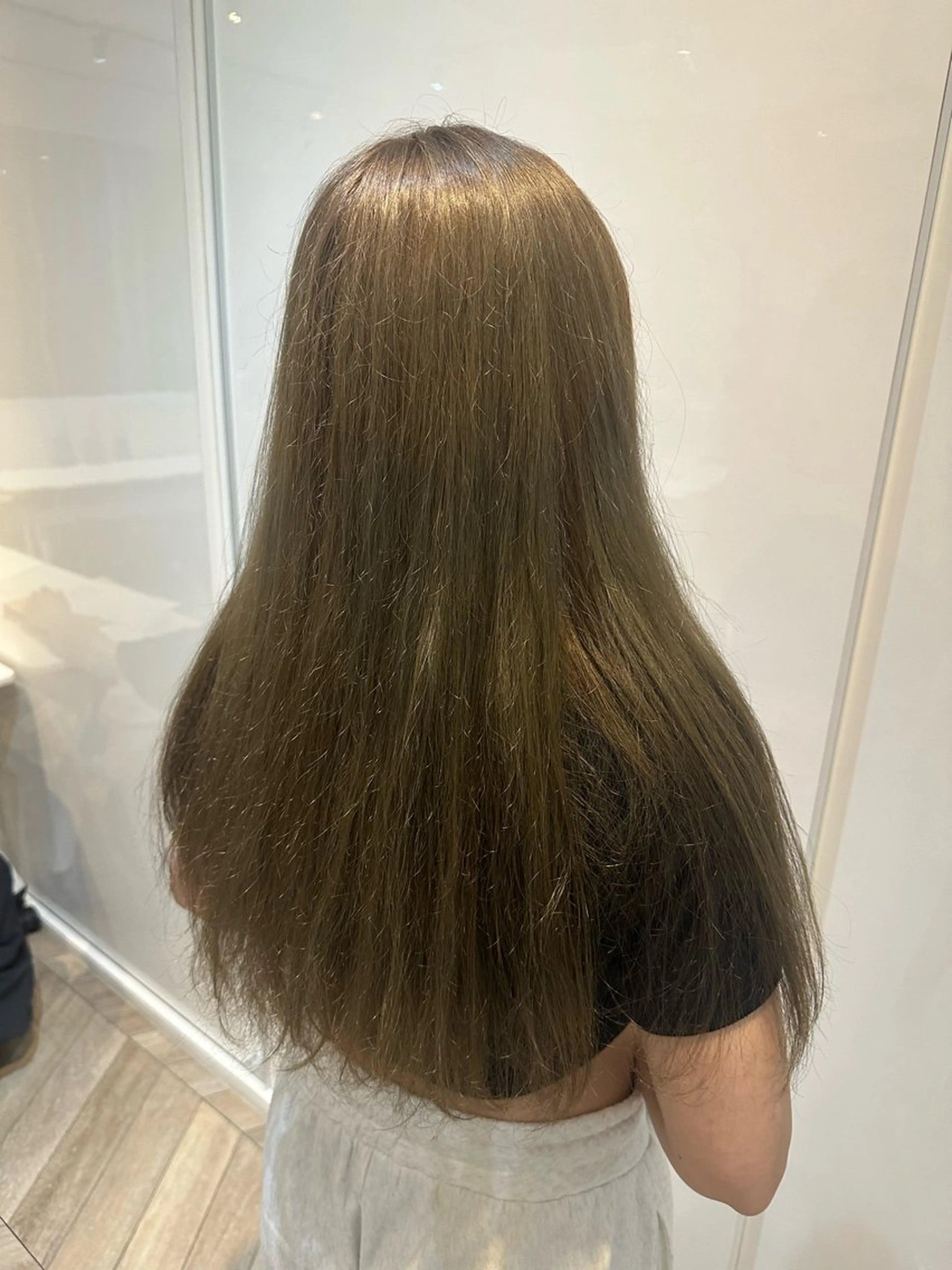 ロング カラー ベージュカラー ヘアカラー fore所属・赤熊 咲良 🦔ྀིのヘアスタイル