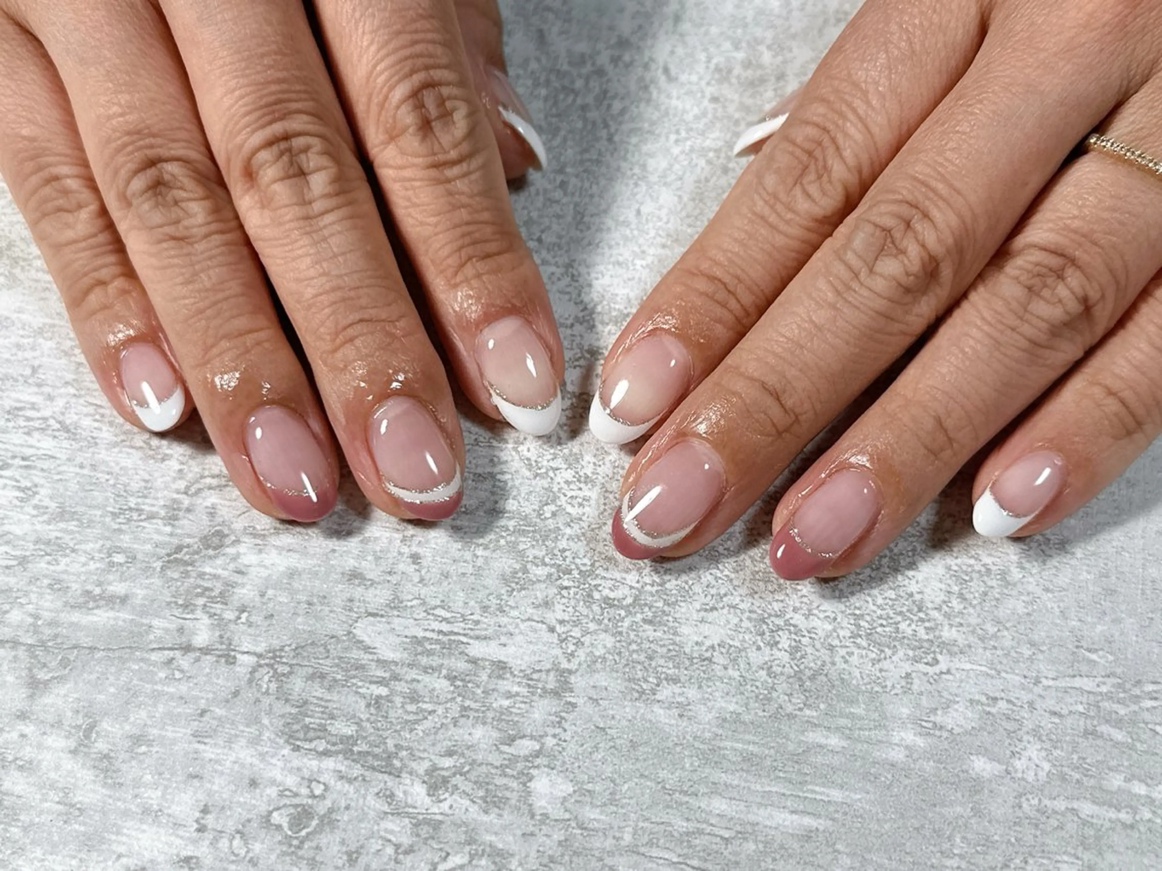 ネイル オーロラネイル ブルー フットネイル フレンチネイル ジェルネイル kiki nail たまプラーザのネイルデザイン