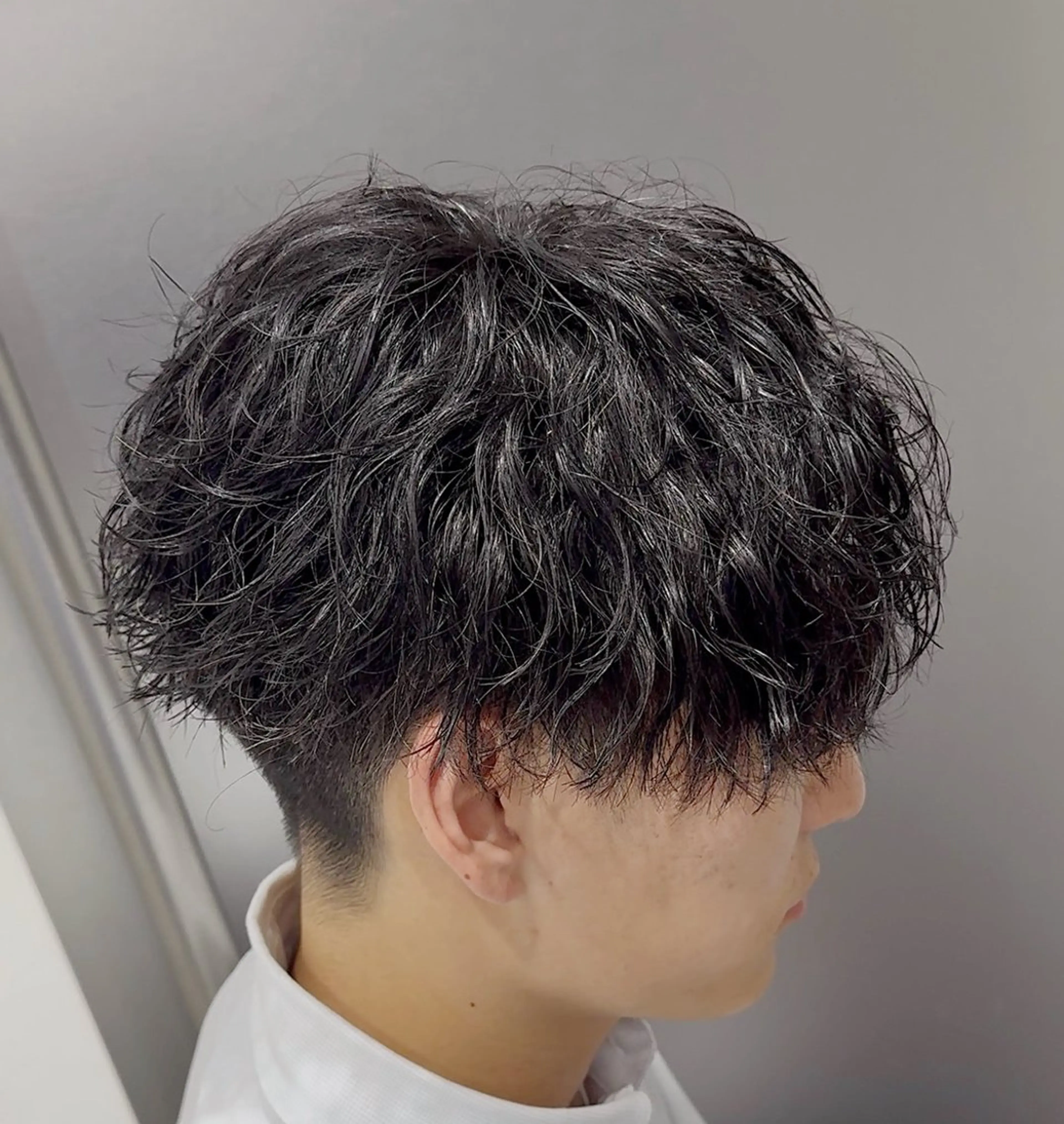 ショート パーマ メンズ メンズパーマ 波巻きパーマ スパイラルパーマ synergy  men's hair所属・【短髪メンズパーマ】 松下泰河のヘアスタイル