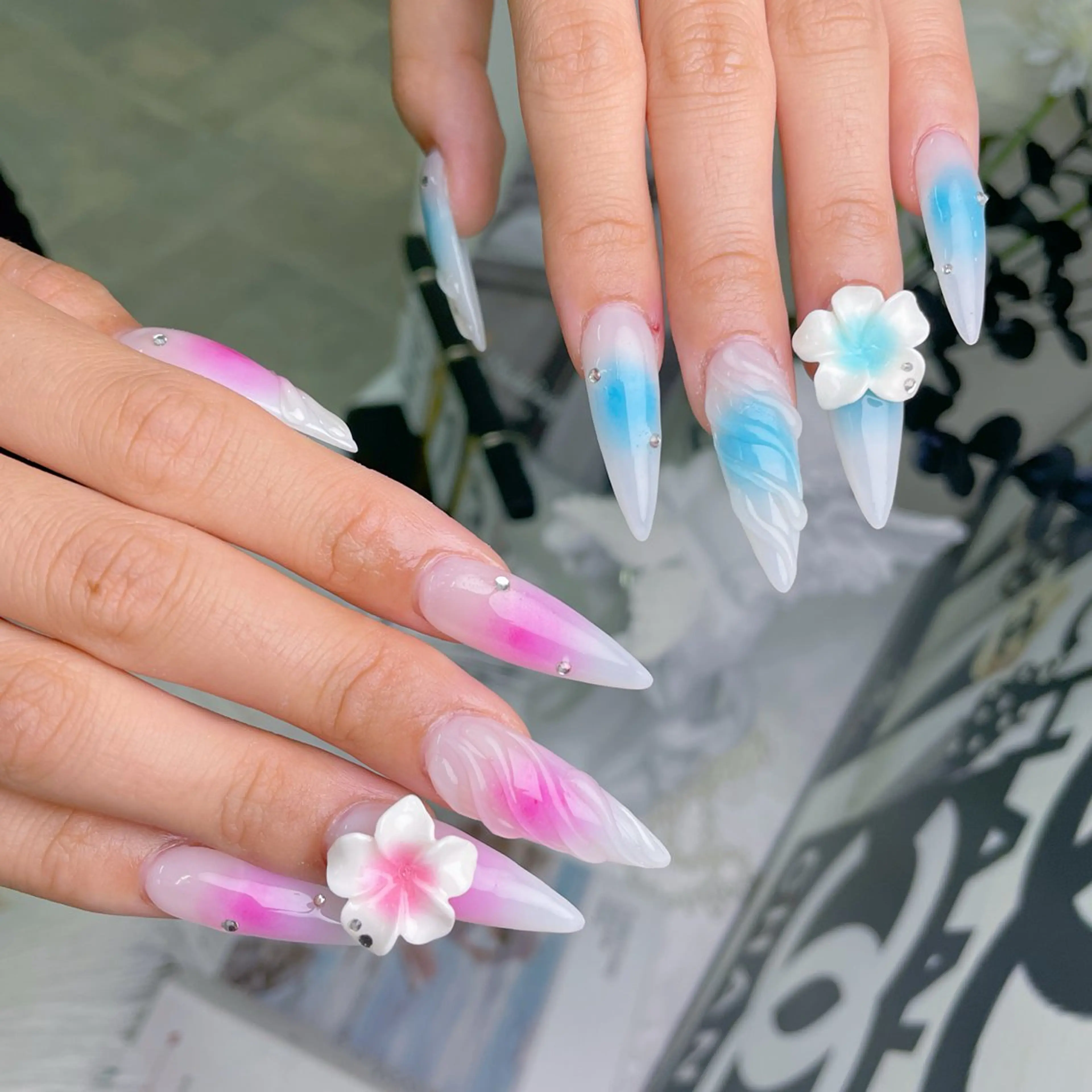 ネイル チークネイル クリアネイル ガーリー キラキラネイル 韓国ネイル ハンドネイル NailPrincess所属・princess スカルプ専門店のネイルデザイン