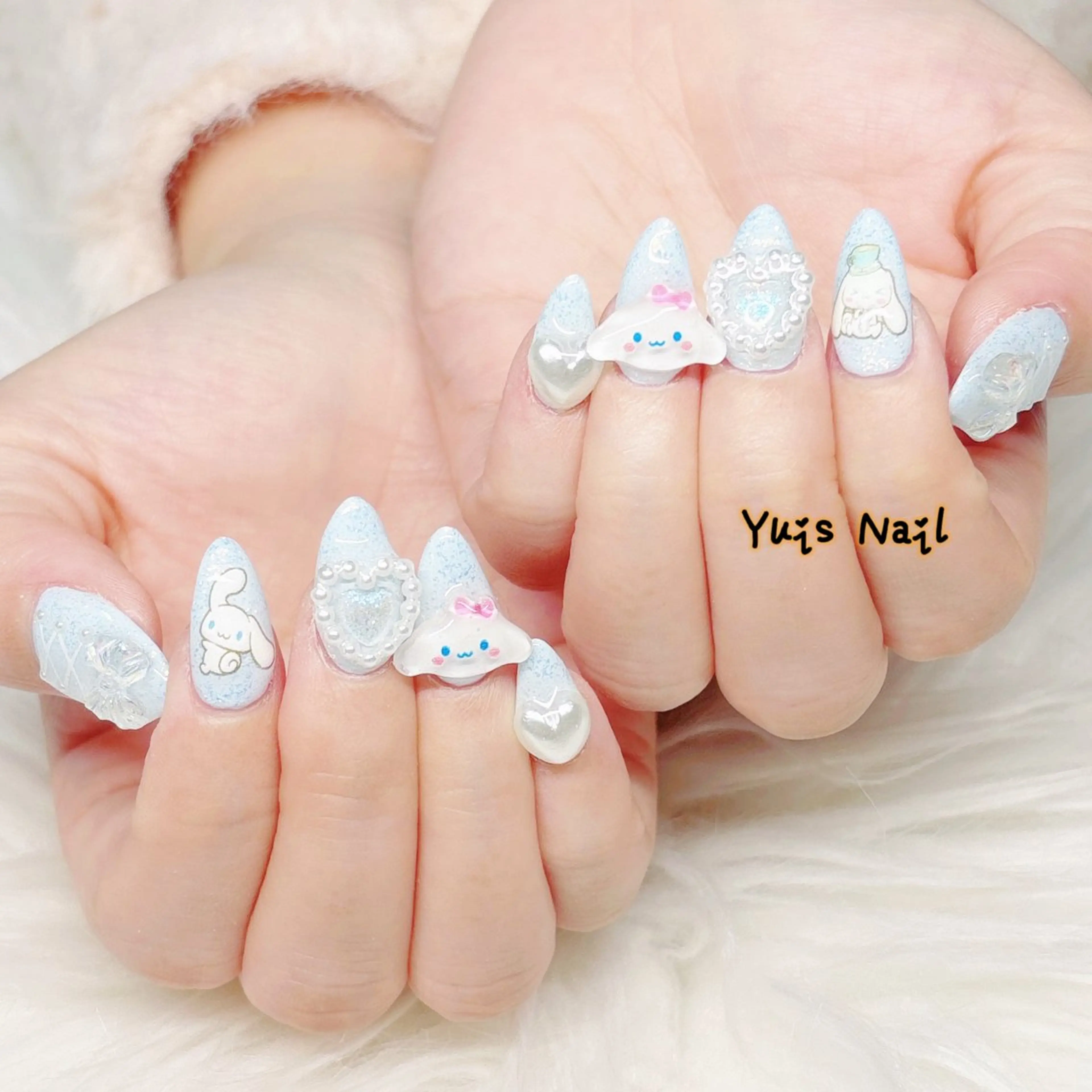ネイル ハート キラキラネイル 水色 リボン ハンドネイル Yuis Nailスカルプ専門のネイルデザイン