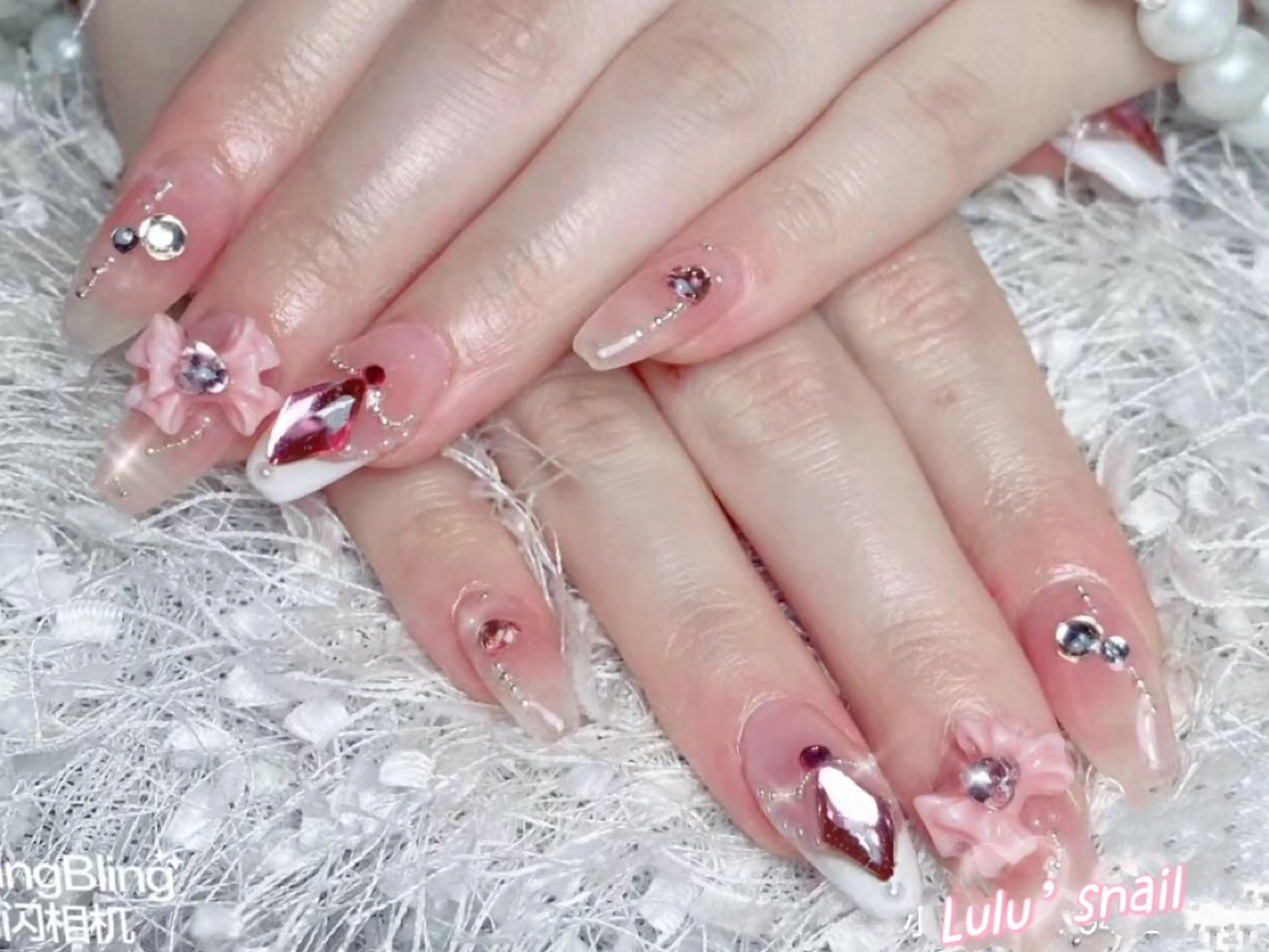 ネイル ハンドネイル ハンドケア Naomi nailのネイルデザイン