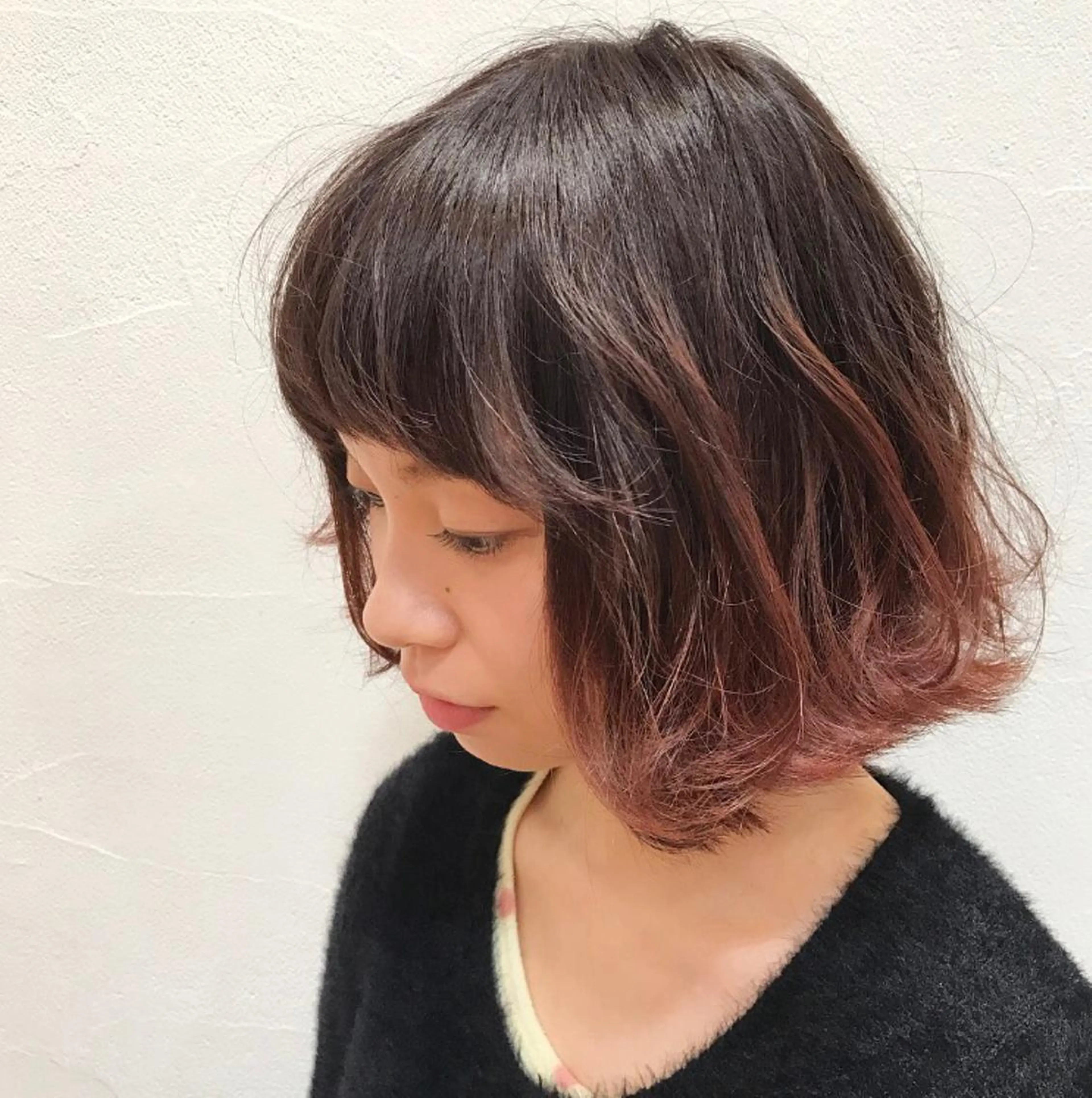 ショート カラー グラデーションカラー ピンクカラー カット特化柏駅 徒歩3分LOUのヘアスタイル