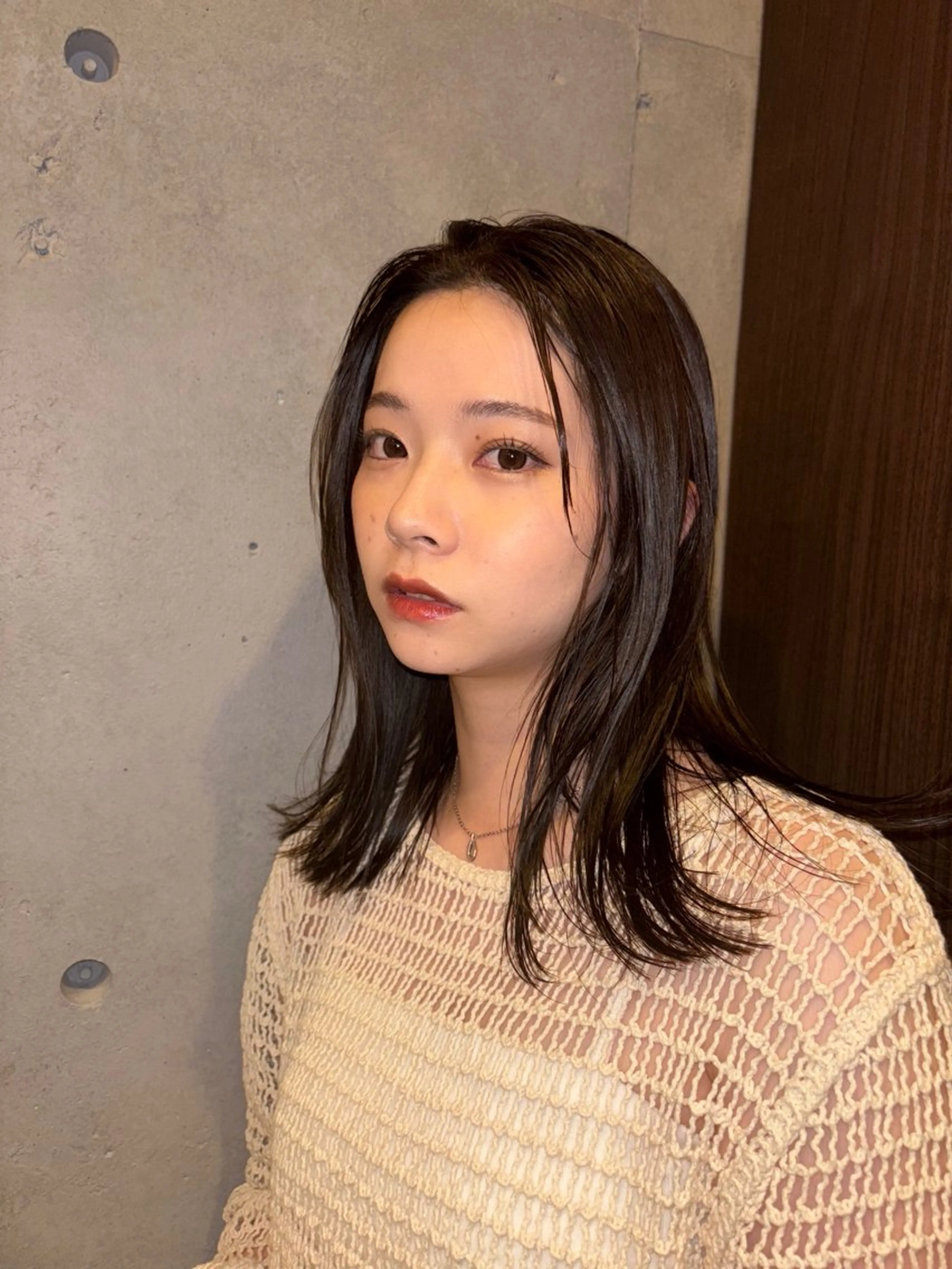 ミディアム カラー 池田理紗/メンズ カット/切りっぱなしのヘアスタイル