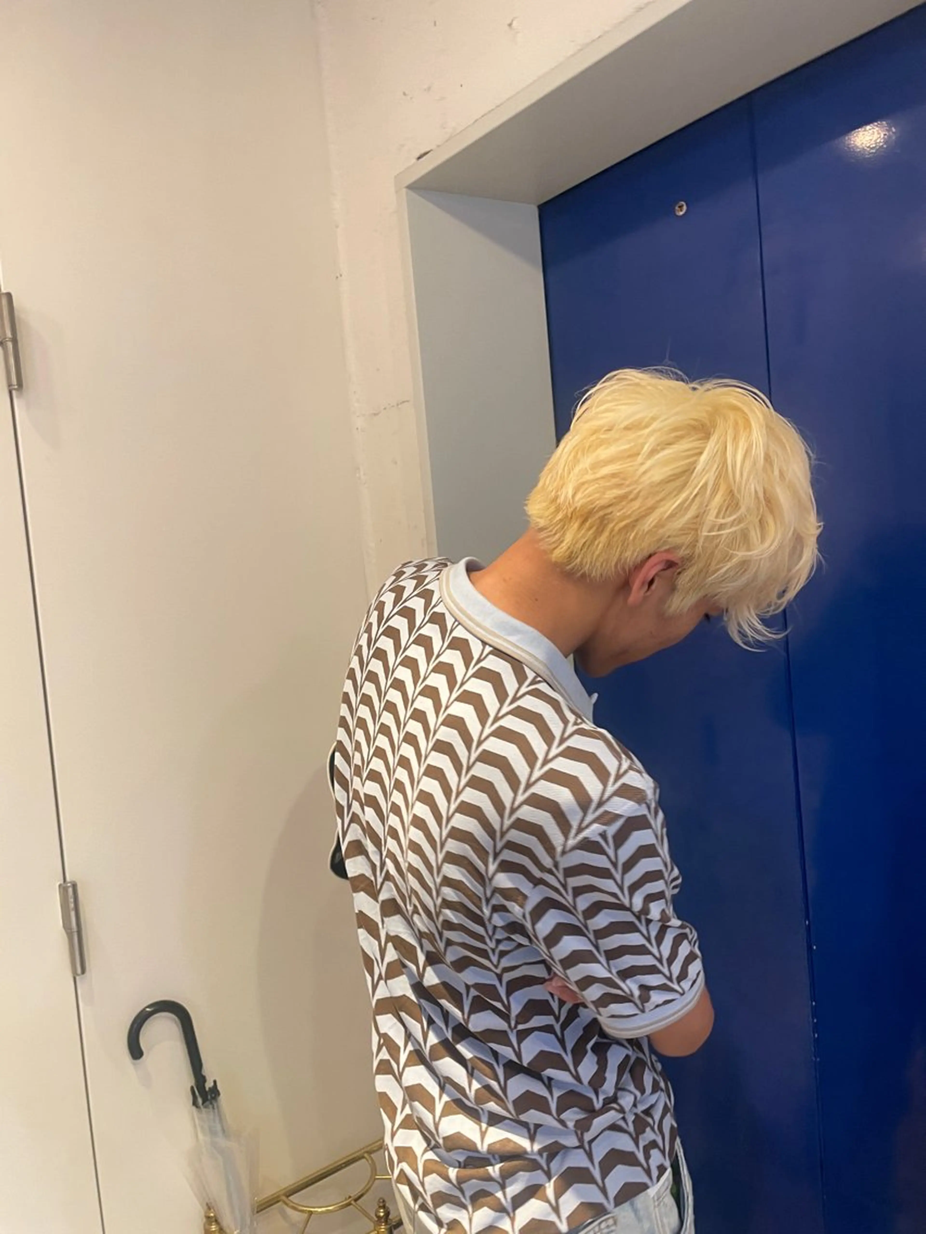 カラー メンズ RIN／韓国ヘア レイヤーカットのヘアスタイル