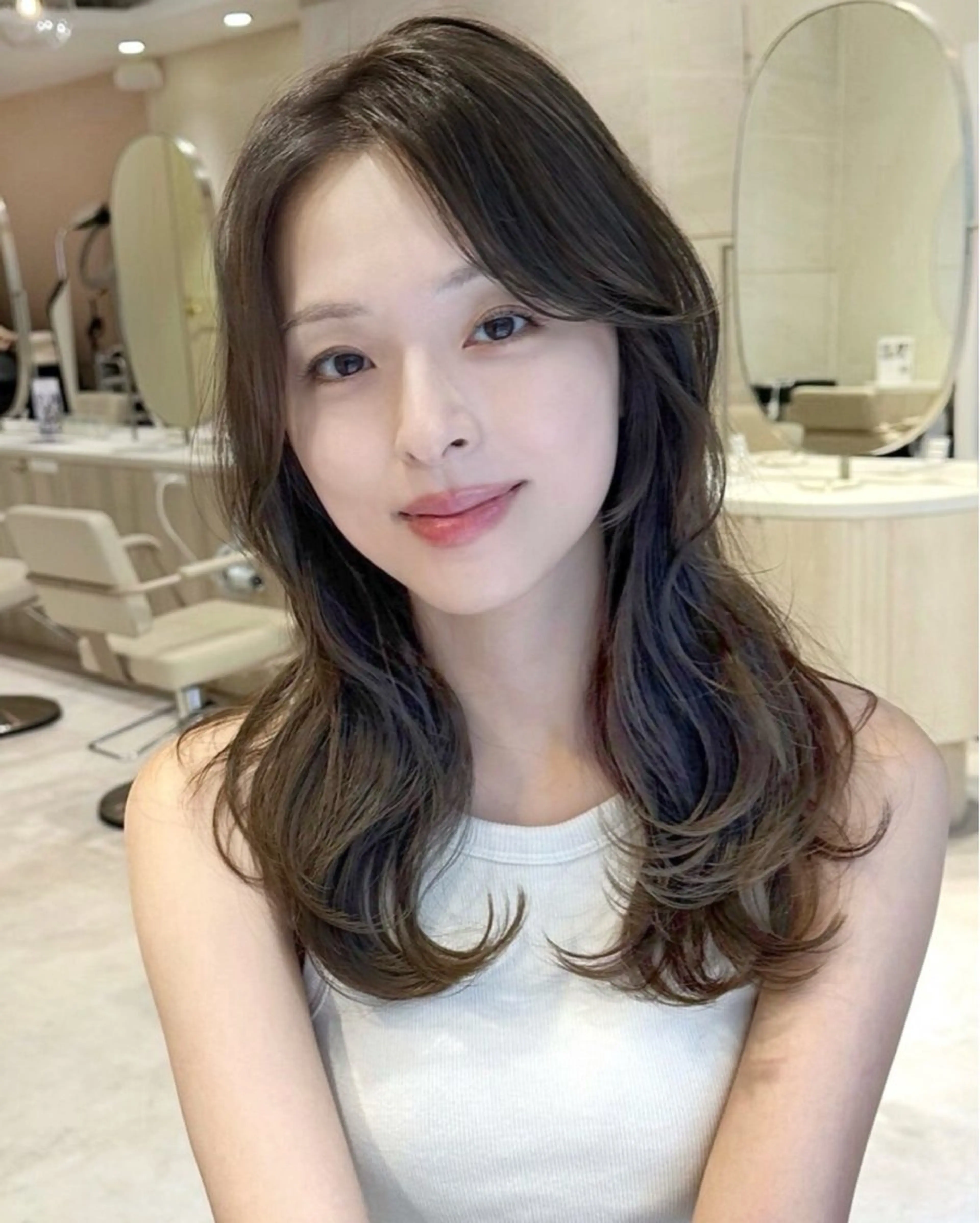 レイヤーカット🫧✨💞＋内部補修トリートメント🤍＋ヘッドマッサージ✨の写真