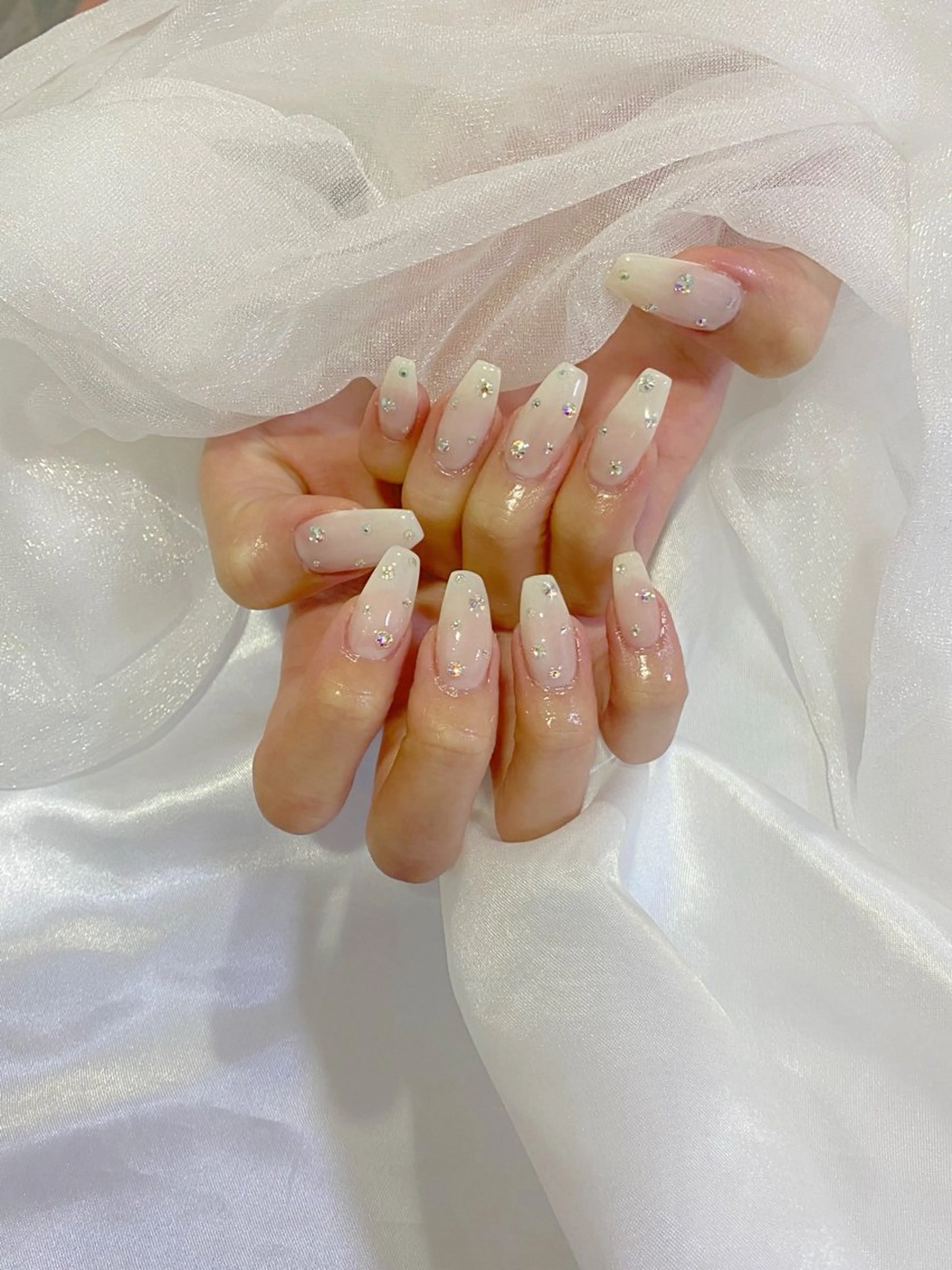 ネイル ハンドネイル 🤍 Ayaのネイルデザイン