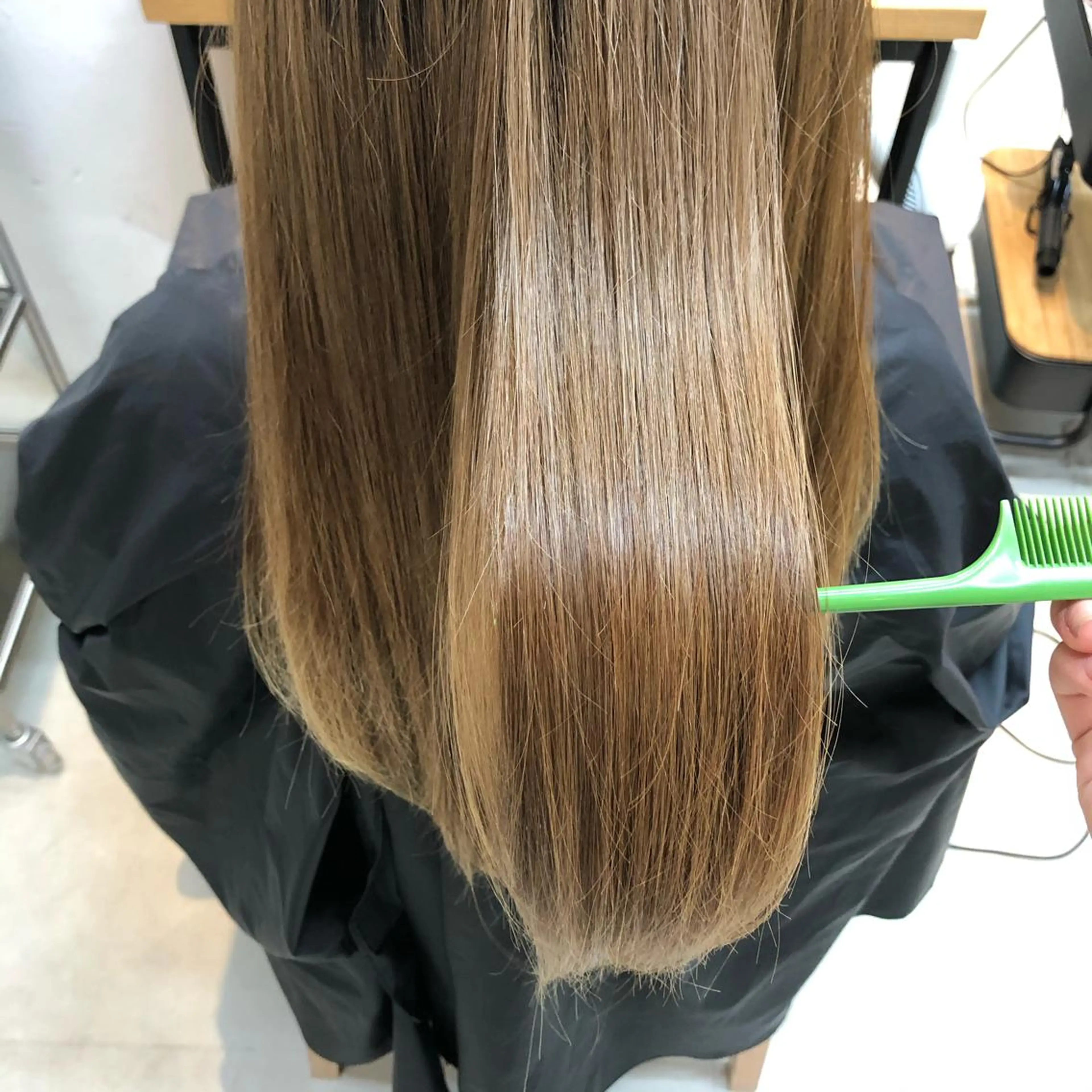 ロング 髪質改善 トリートメント astar所属・kotono🪿 透明感カラーのヘアスタイル