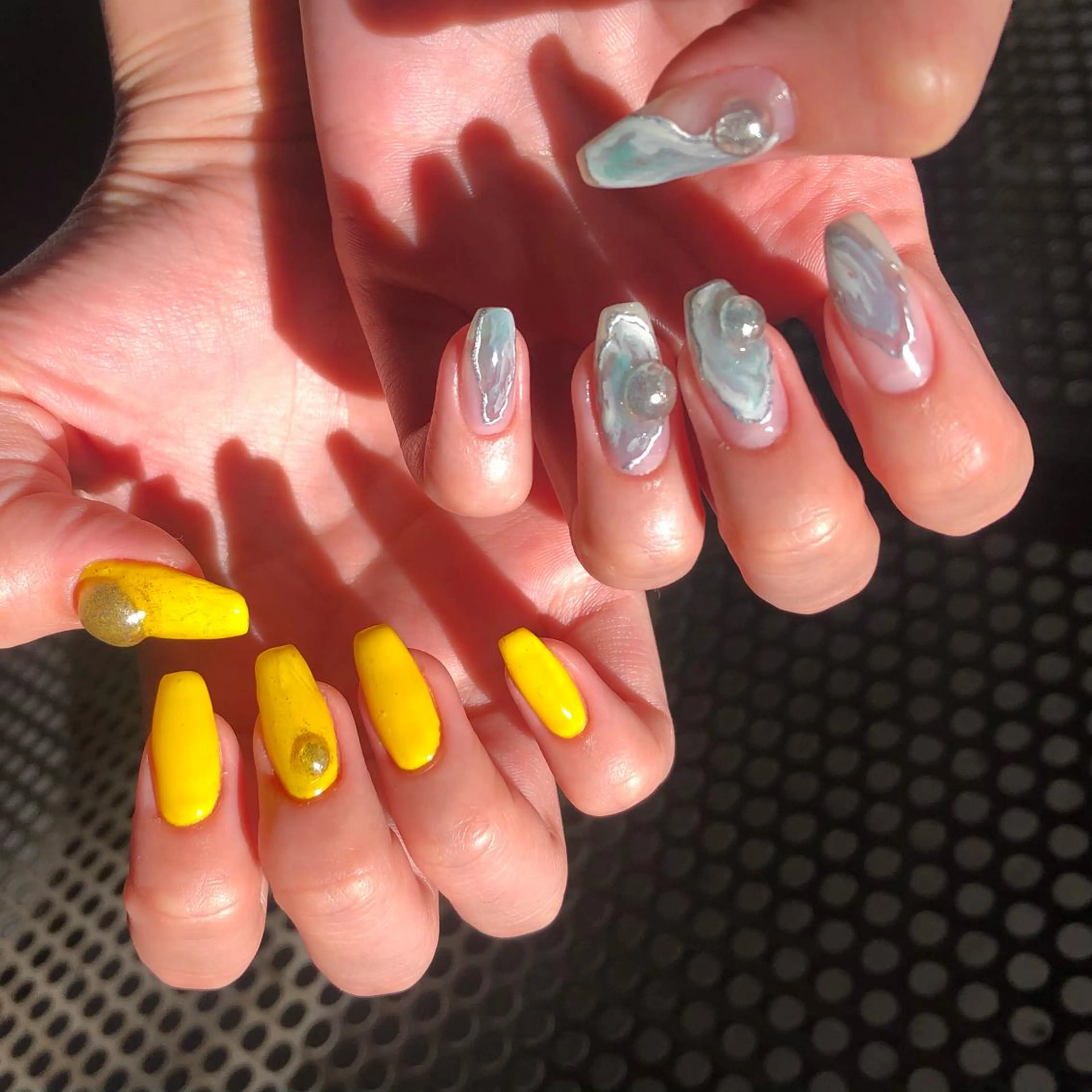 ネイル おそろいネイル le'a moe KONAMIのネイルデザイン