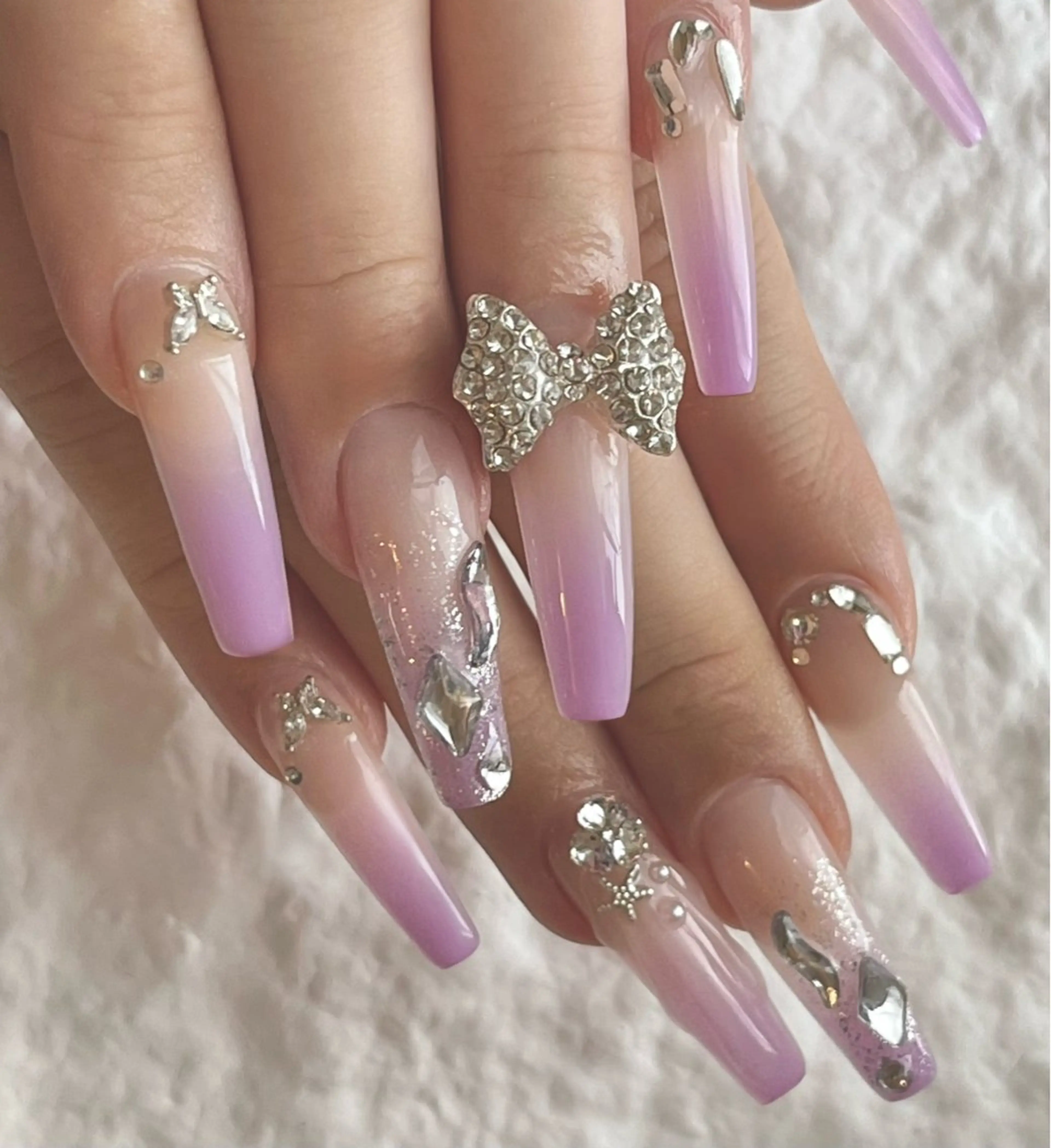 ネイル 夜までElle.M 【エルマ】のネイルデザイン