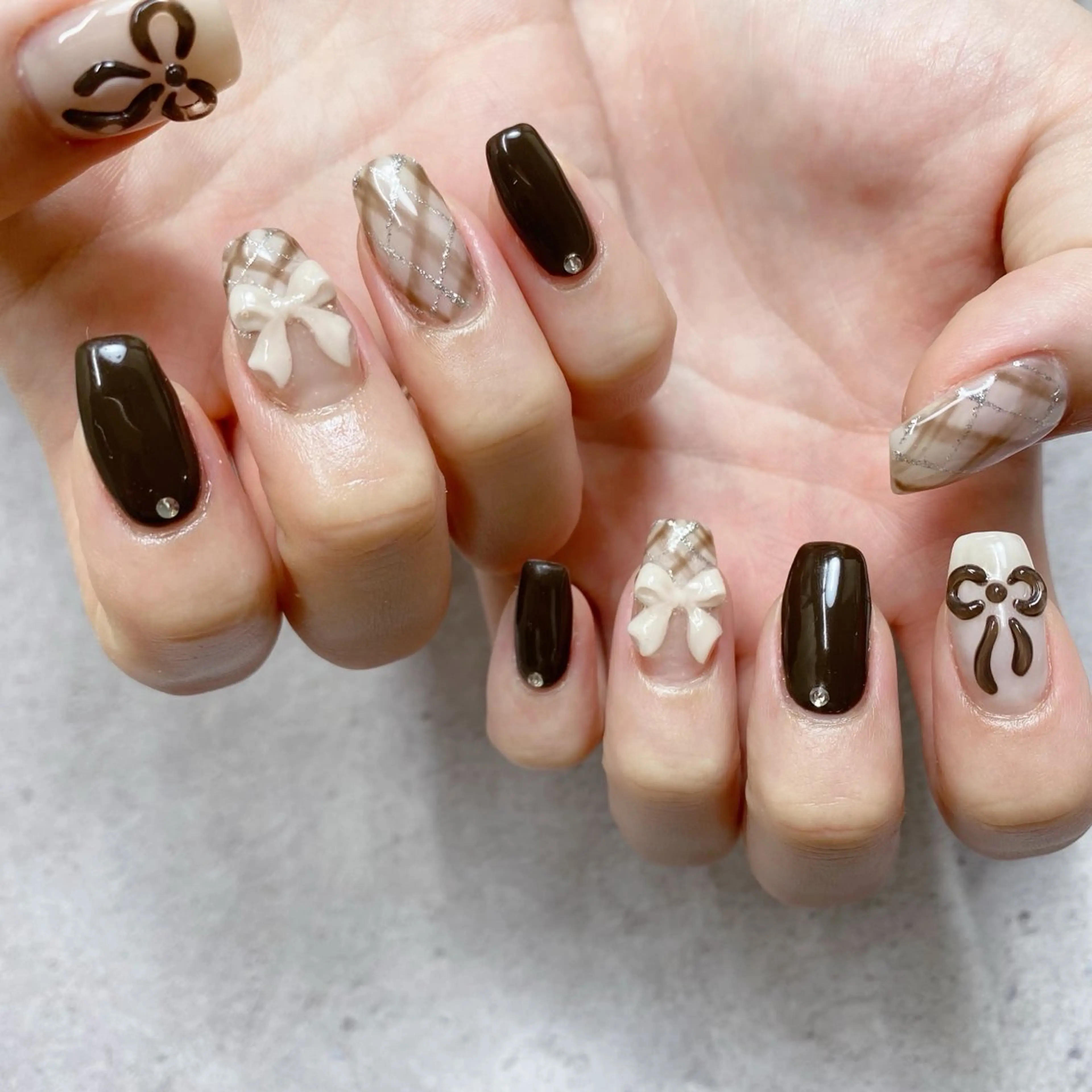 ネイル ハンドネイル フットネイル emma.nail所属・emma.nail kanakoのネイルデザイン