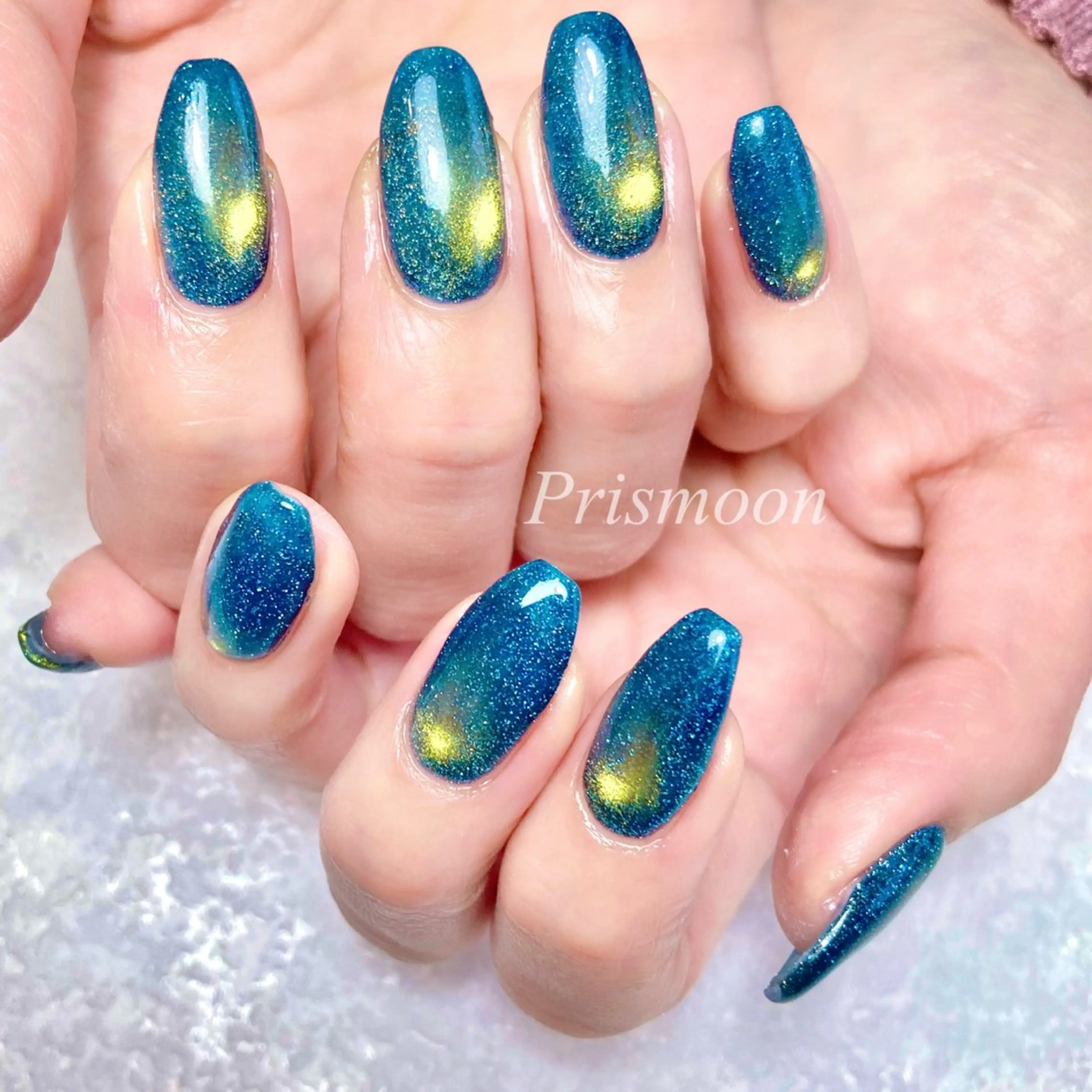 ネイル マグネットネイル Prismoon  Nail所属・Prismoon Nailのネイルデザイン