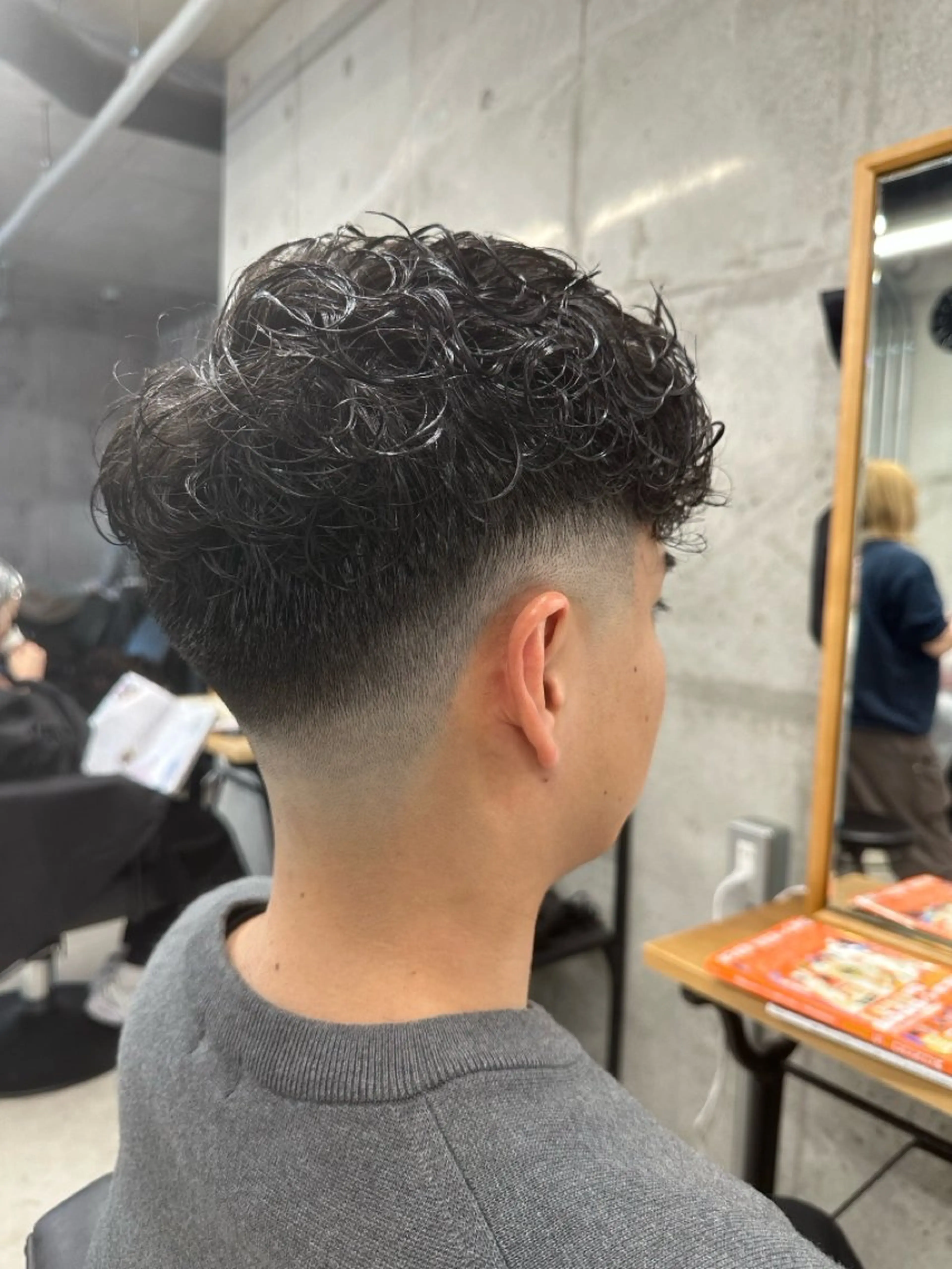 ショート カット パーマ 江頭 暁のヘアスタイル