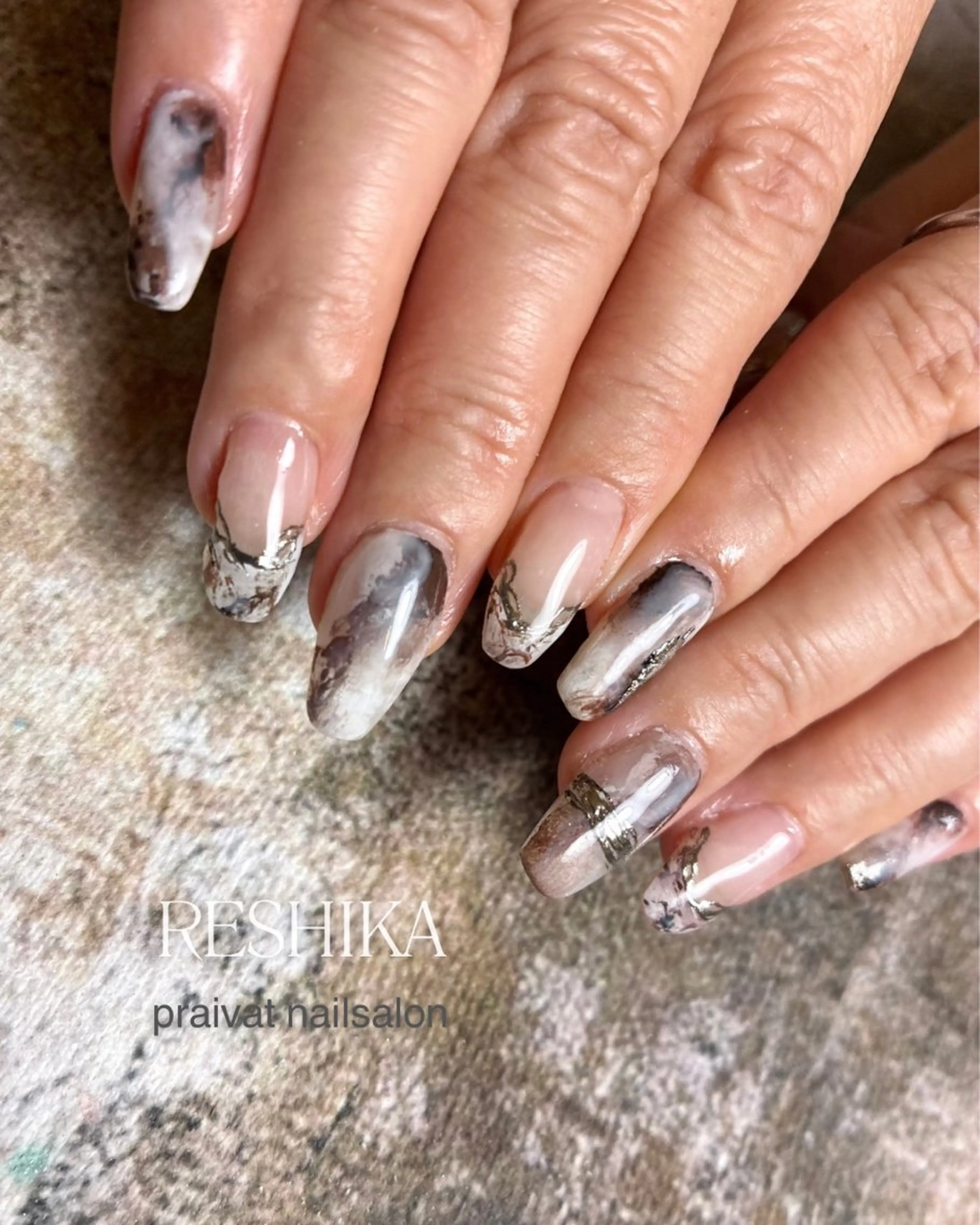 ネイル アートネイル カジュアル 持ち込み ニュアンスネイル m mのネイルデザイン