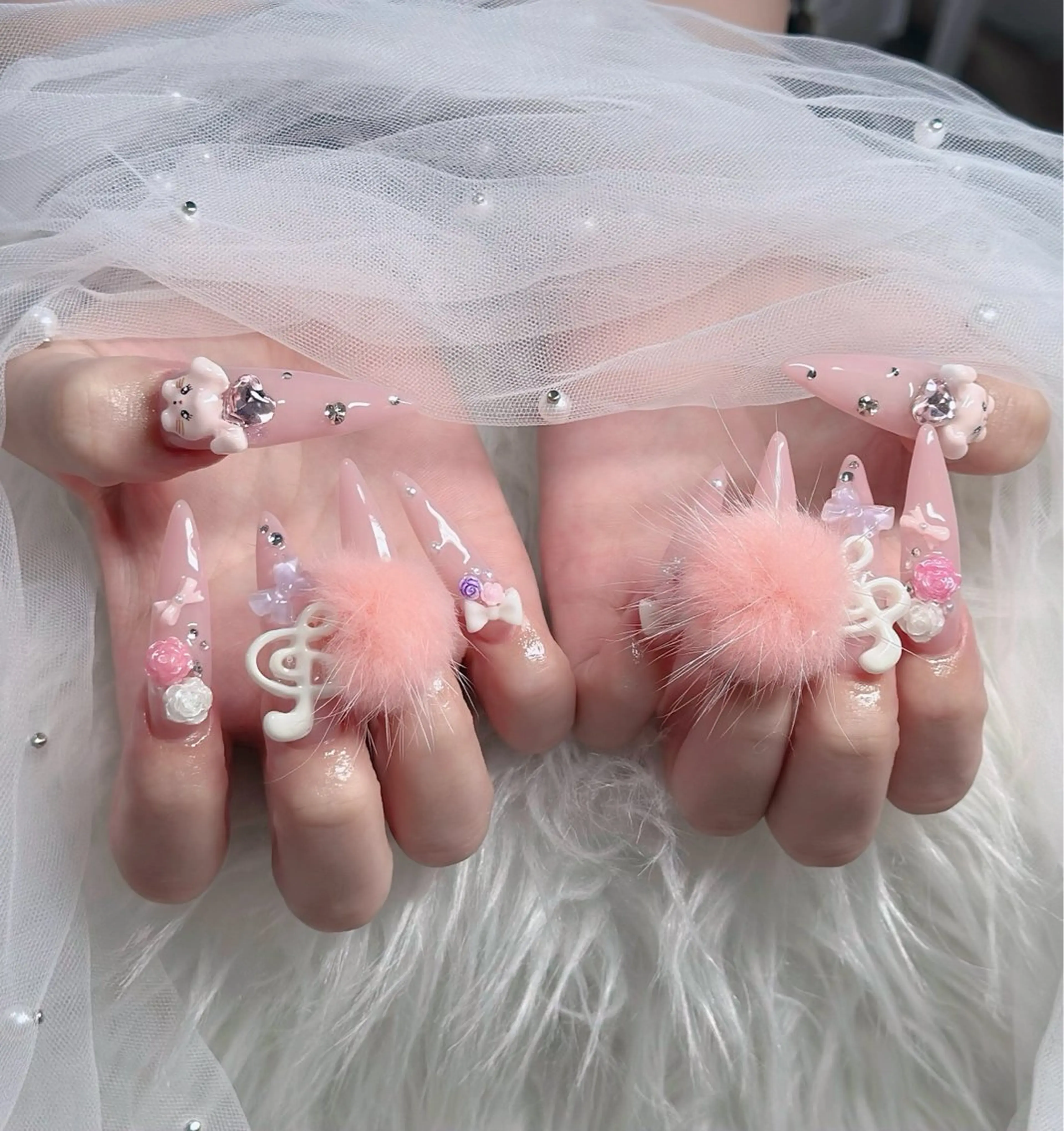 ネイル ハート キラキラネイル リボン ハンドネイル キノコ H.babynailのネイルデザイン