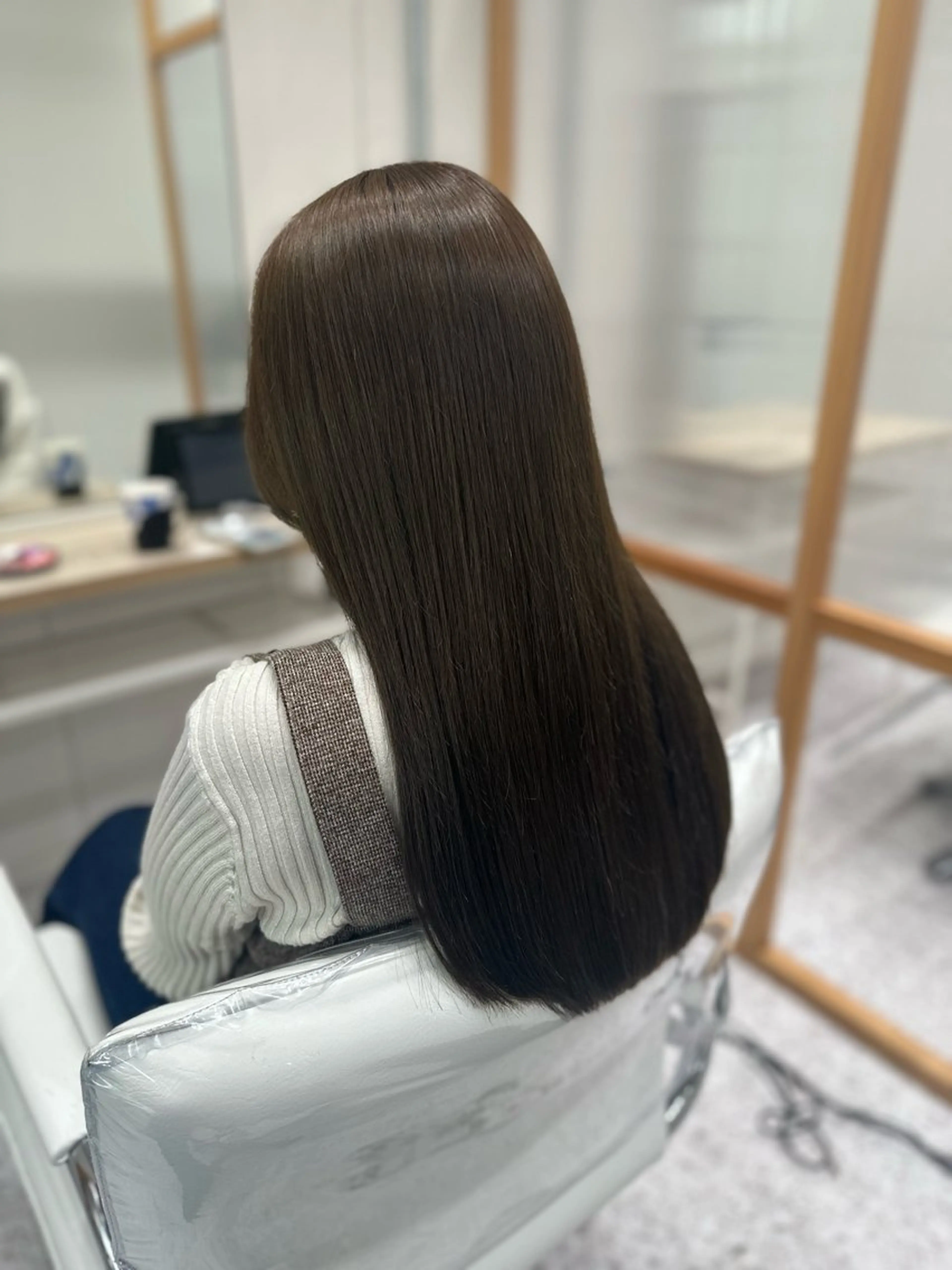 セミロング カラー カット ヘアカラー トリートメント 縮毛矯正/髪質改善 レイヤー/山内健太郎のヘアスタイル
