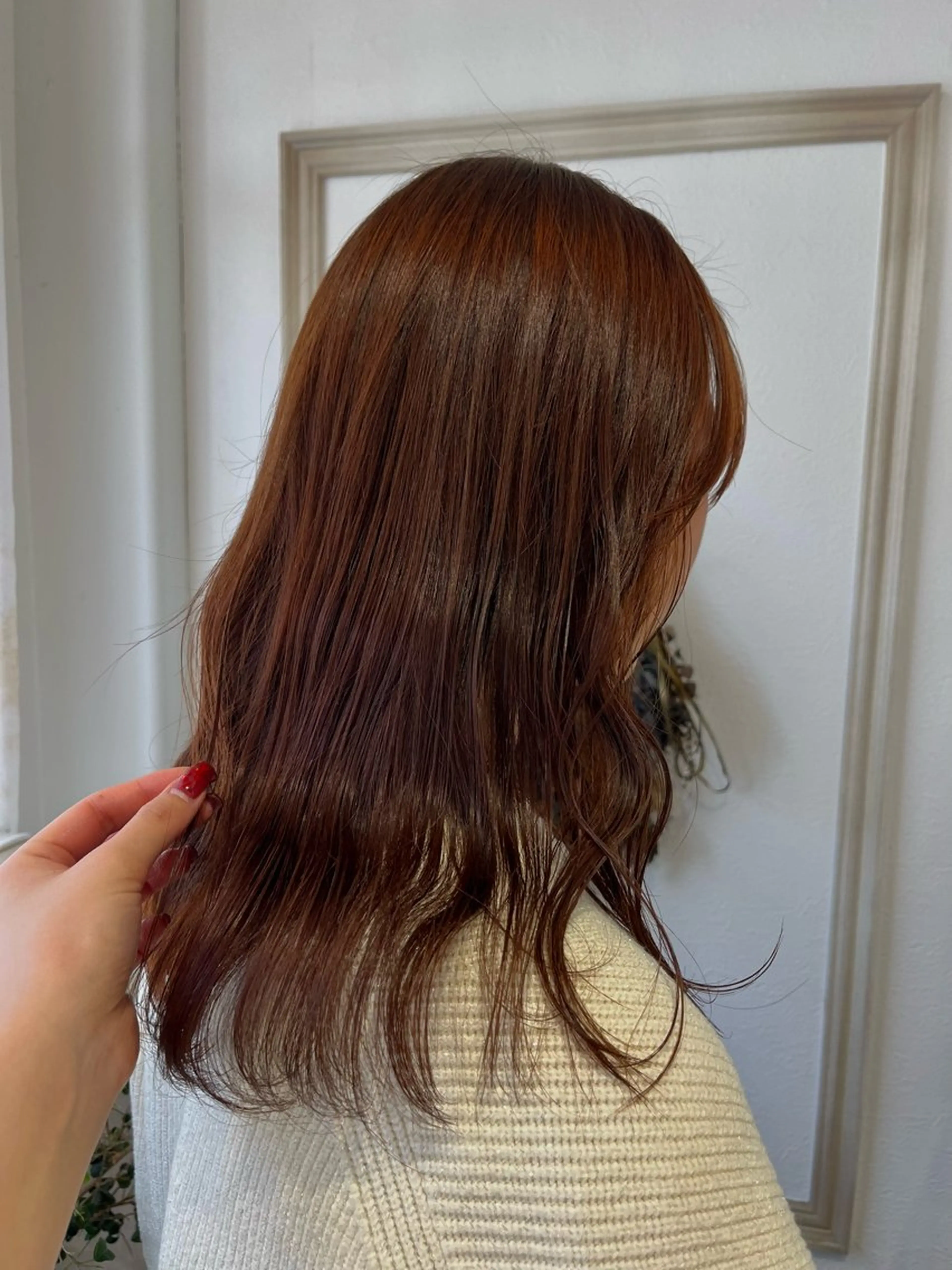 カラー merc.🐑🤍 山口夏希のヘアスタイル