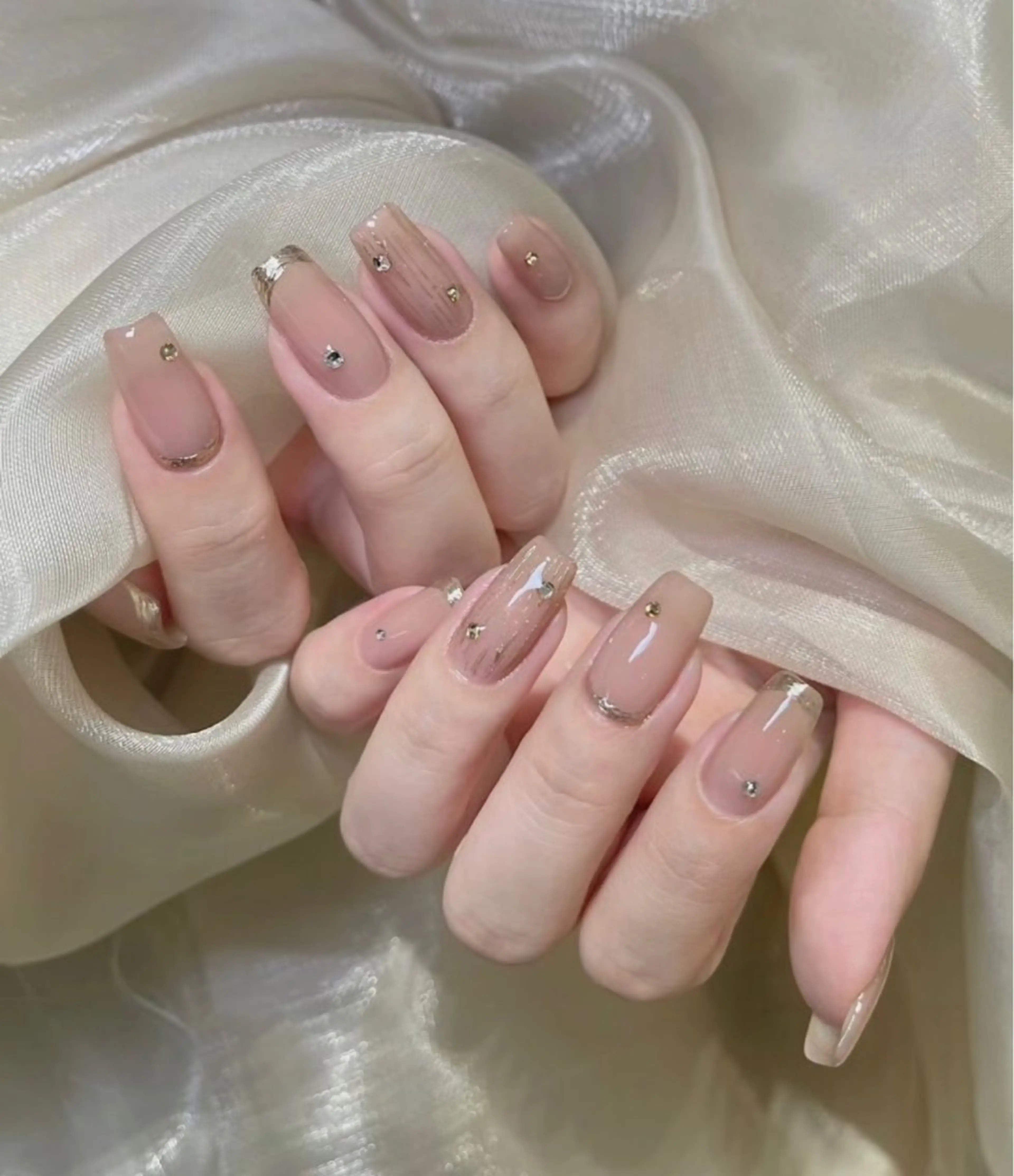 ネイル ハンドネイル 🍑 momo_nailのネイルデザイン