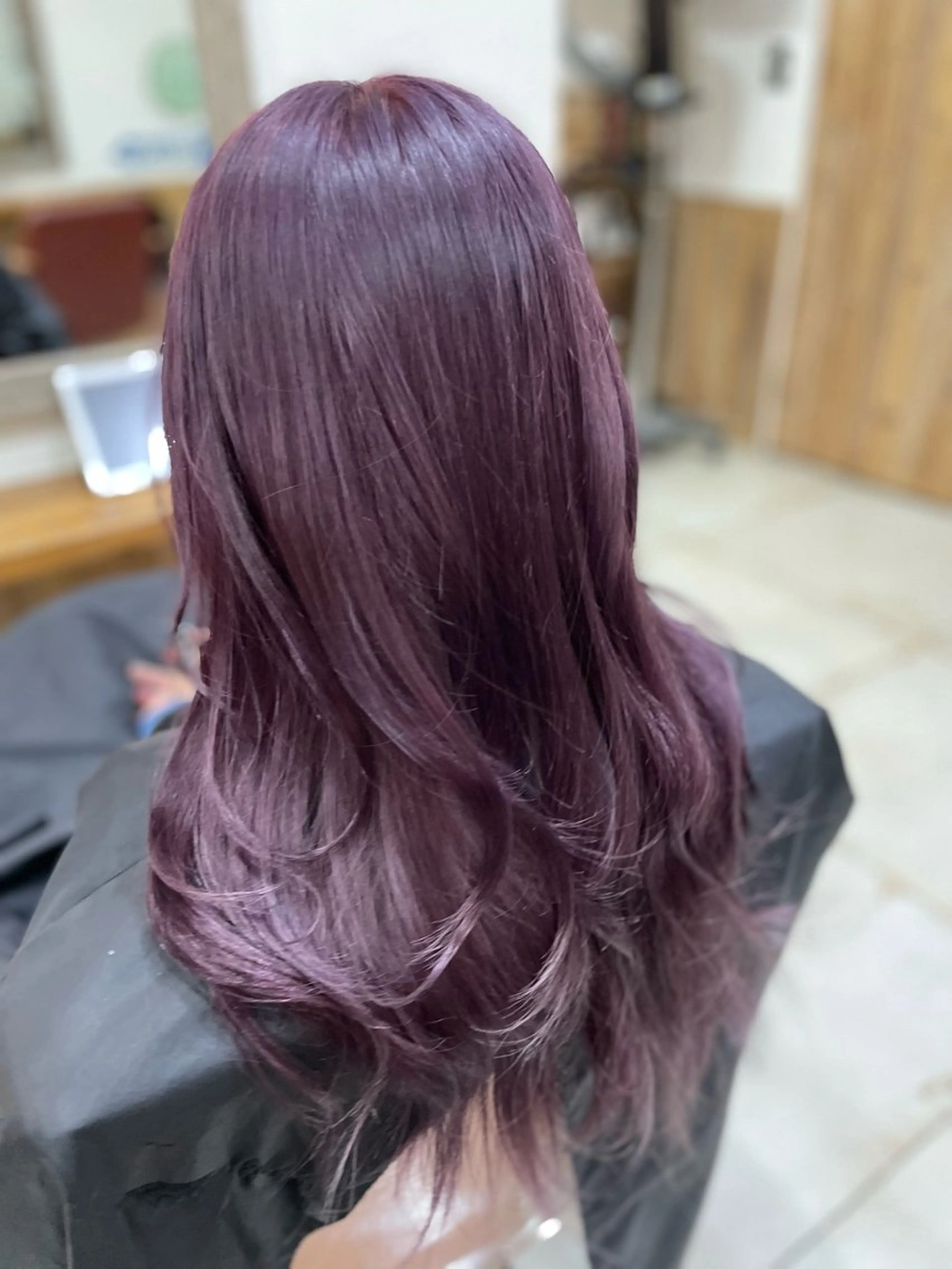 ロング カラー ヘアカラー Kana .のヘアスタイル