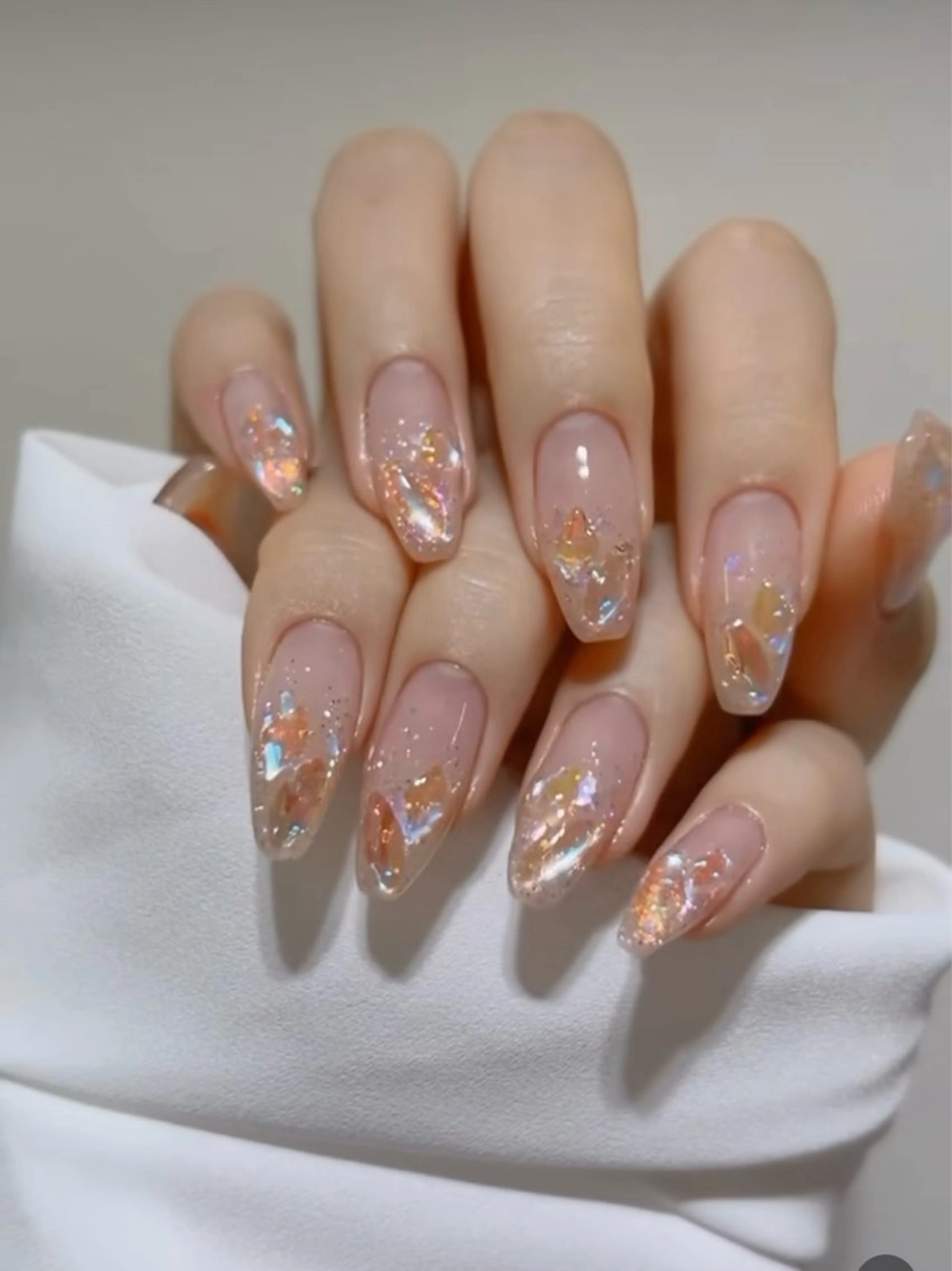 ネイル Odon Beauty  nail  salon所属・ソコ ソコのネイルデザイン