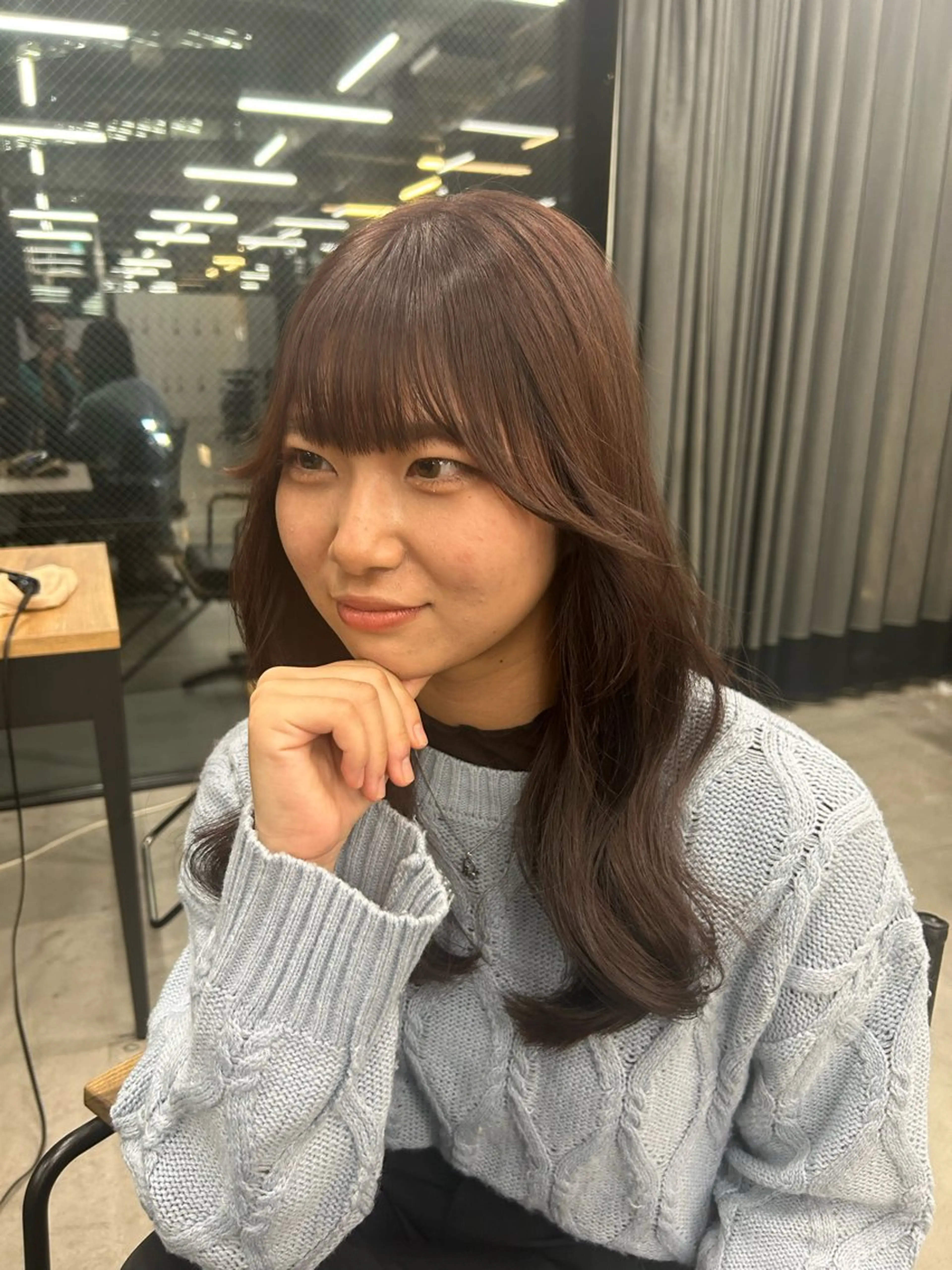 ロング 女性らしいモテヘア 韓国ヘアhikariのヘアスタイル