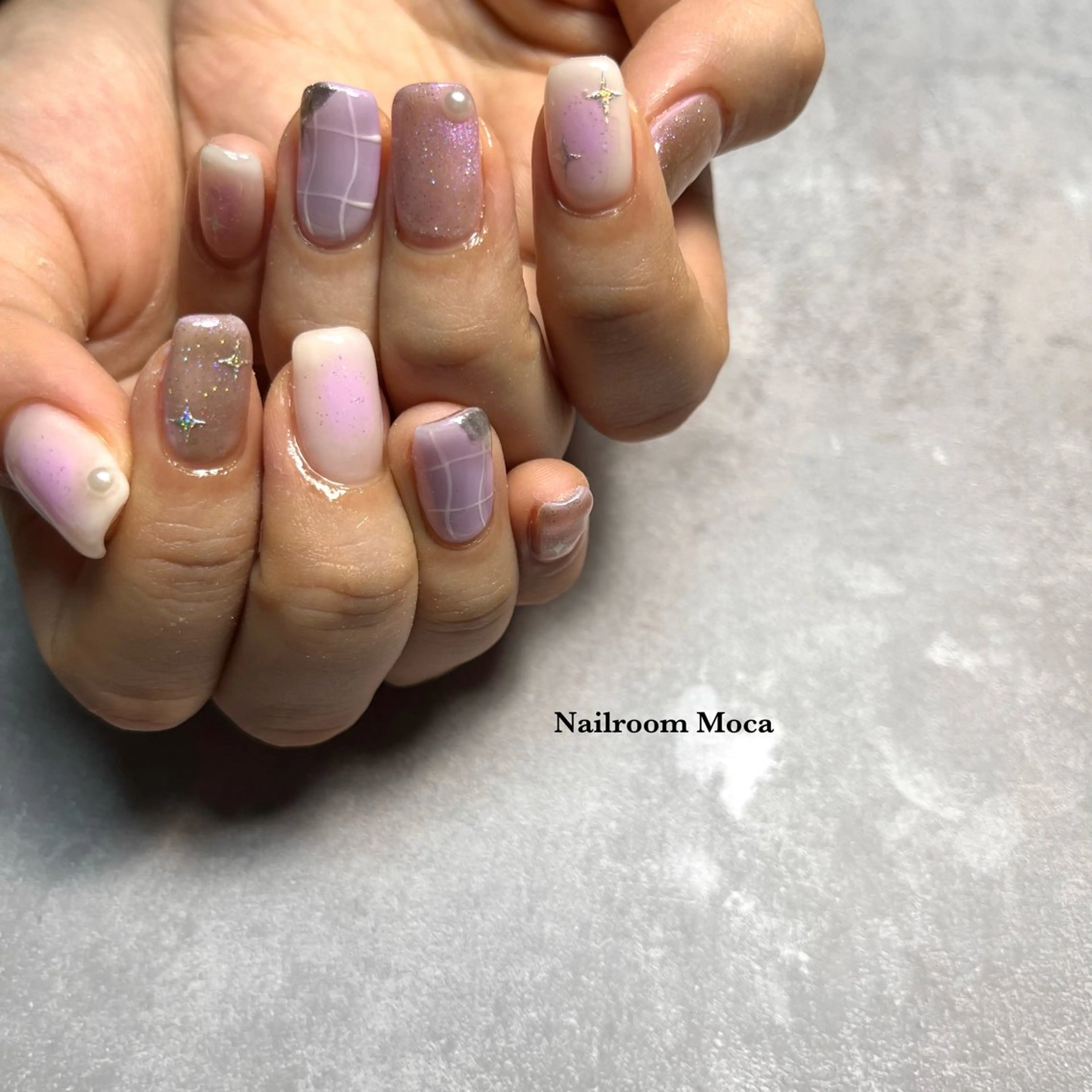 ネイル ニュアンスネイル パープル Nailroom Mocaのネイルデザイン