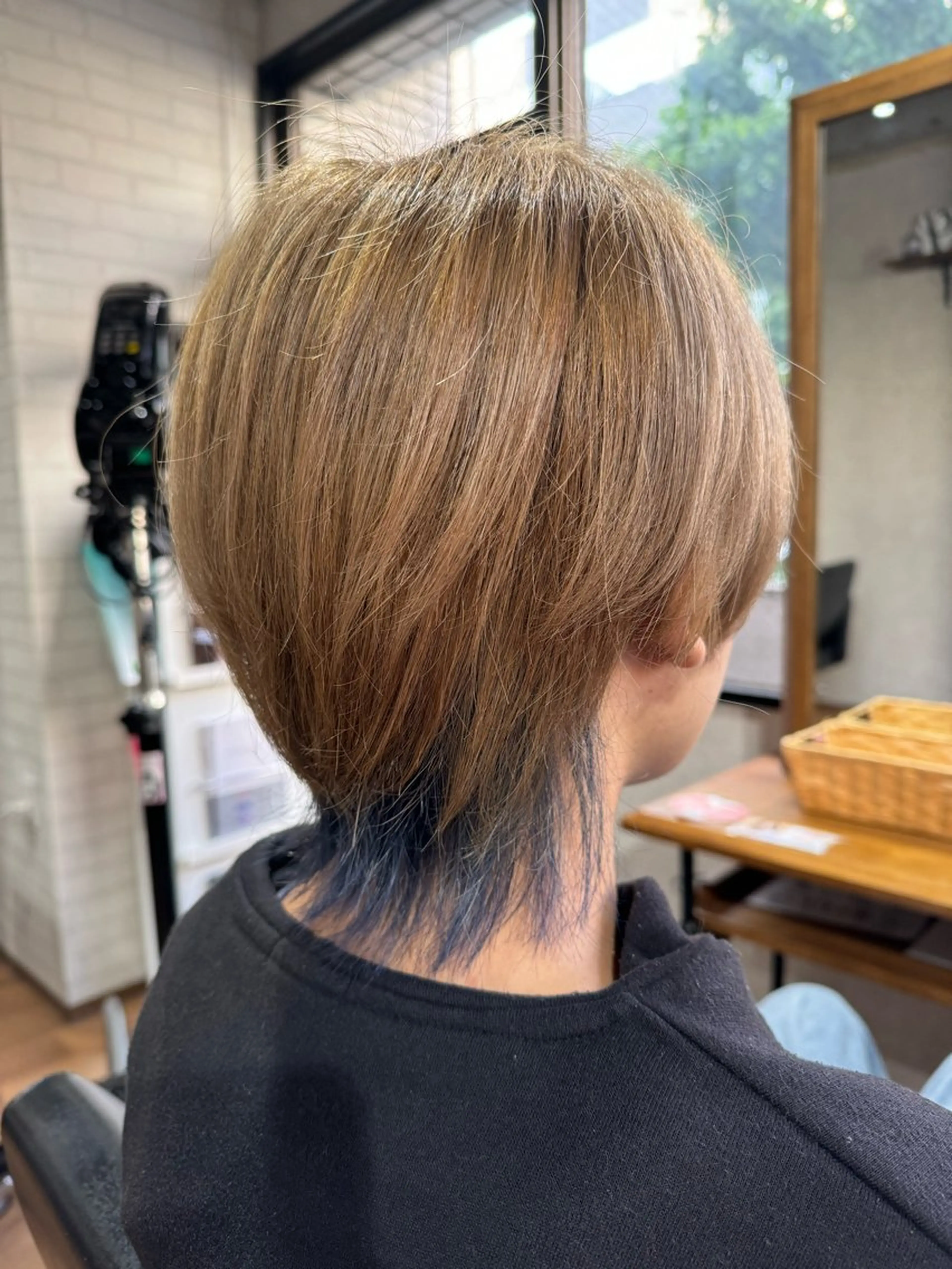 ショート カラー インナーカラー ウルフカット カット ヘアカラー ✨ハイトーン カラー福岡拓也✨のヘアスタイル