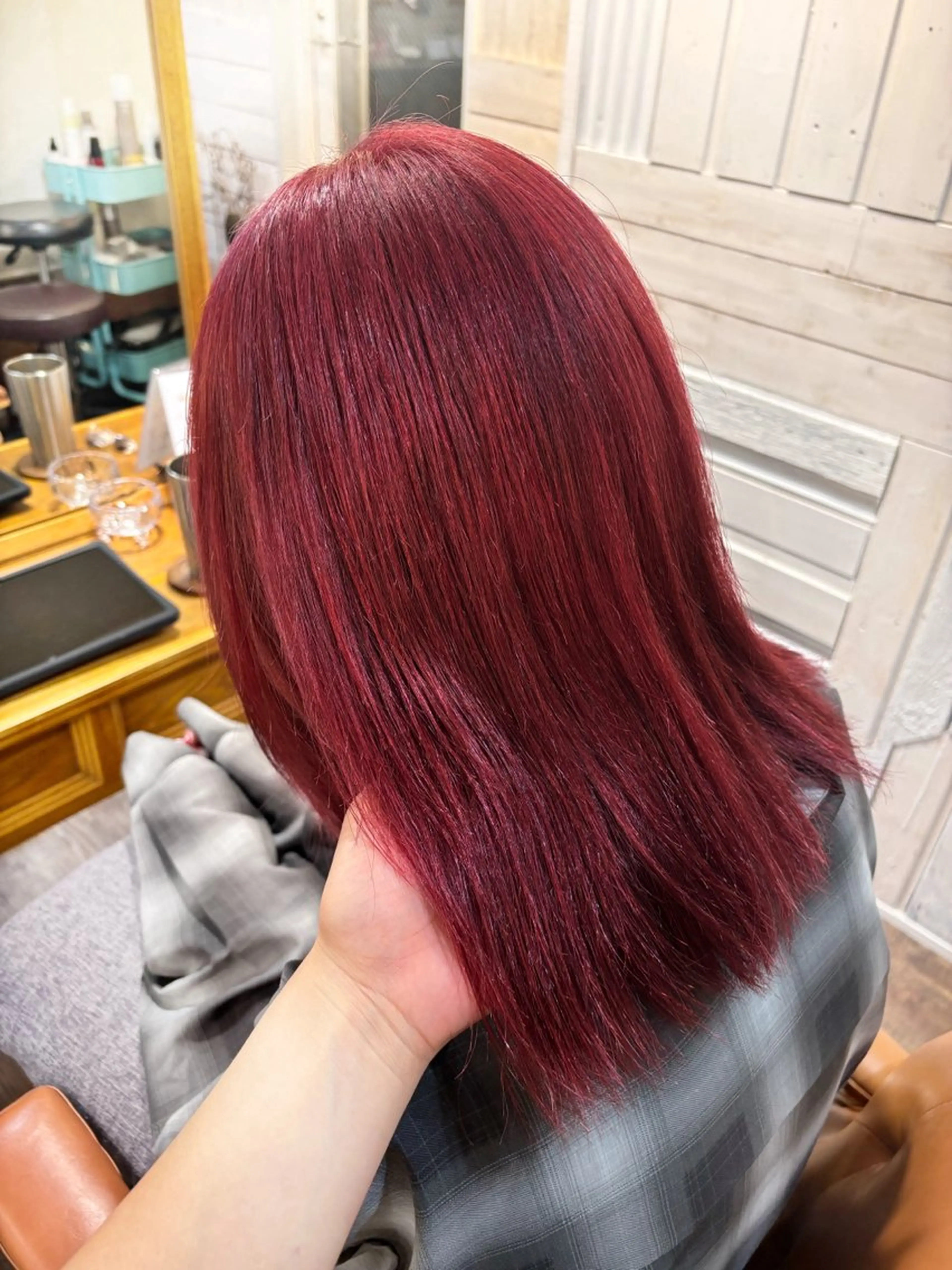 ミディアム ブリーチなし透明感 カラー✳︎ayaneのヘアスタイル