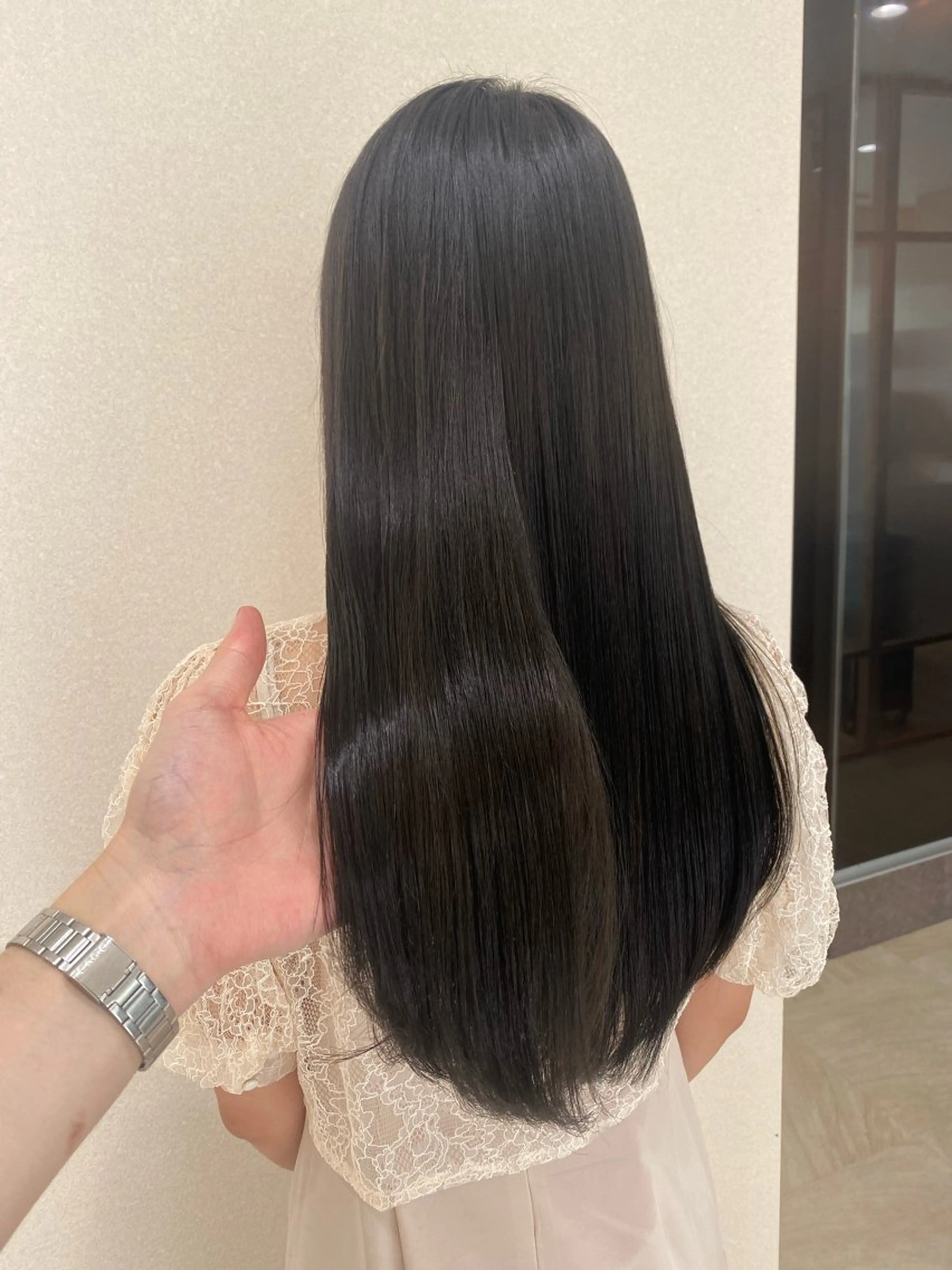 ロング カット 縮毛矯正 トリートメント 🌿縮毛矯正/ 髪質改善🌿コバヤシのヘアスタイル