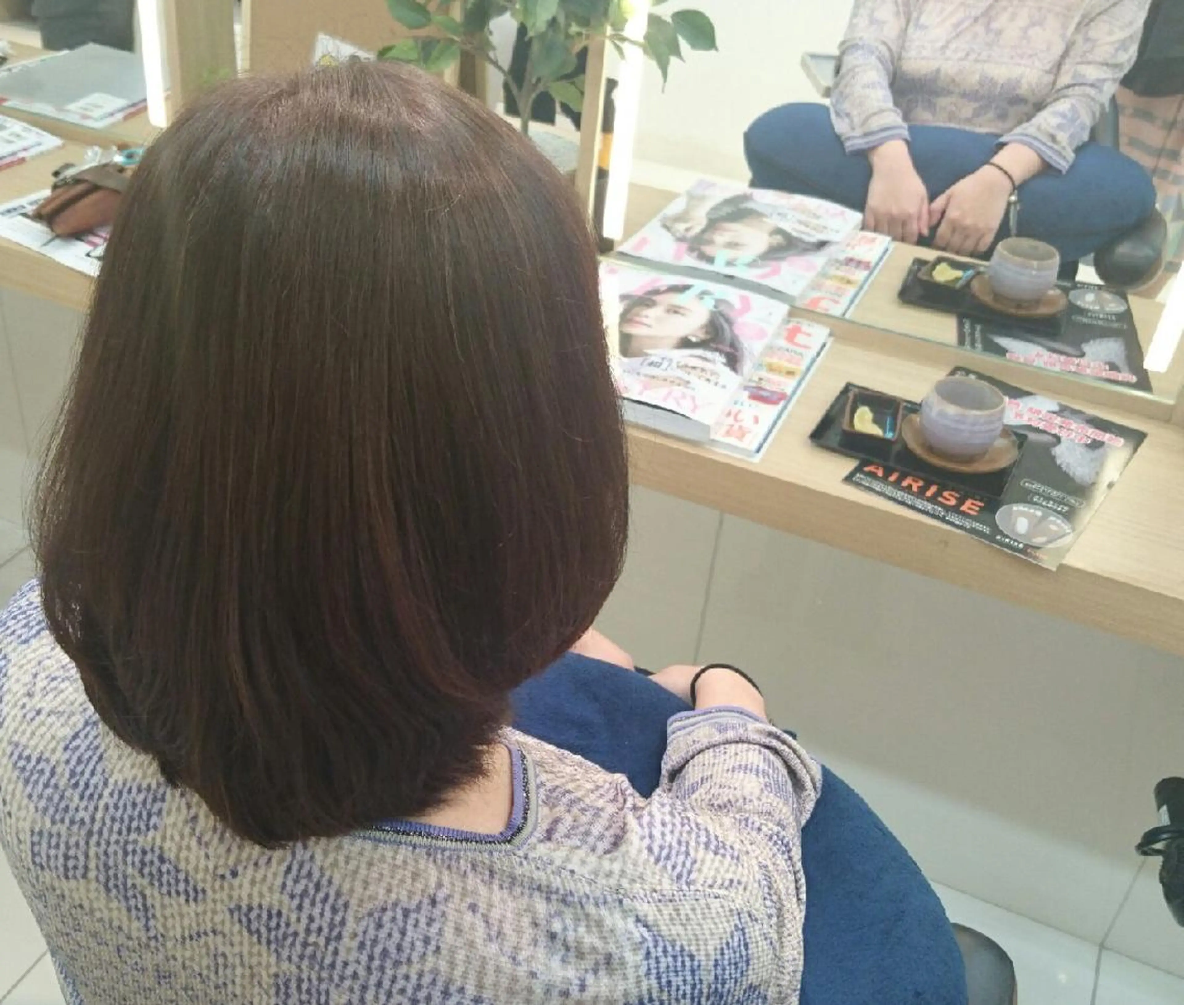 カラー ミディアム 透明感ハイライト◎ 伊藤夏海のヘアスタイル