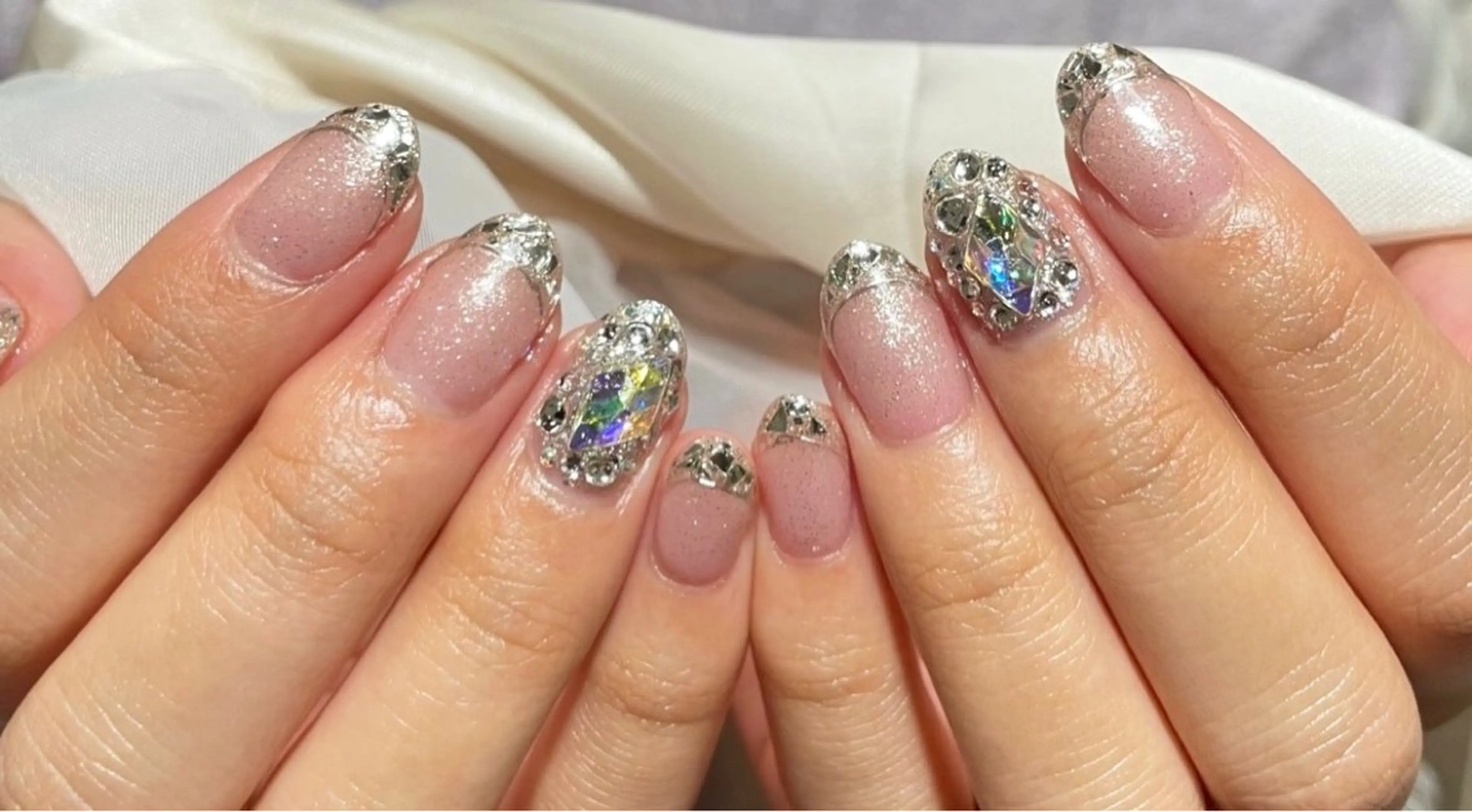 メンズ ネイル フレンチネイル ガラスフレンチ キラキラネイル Chérinail 爪のお手入れのネイルデザイン
