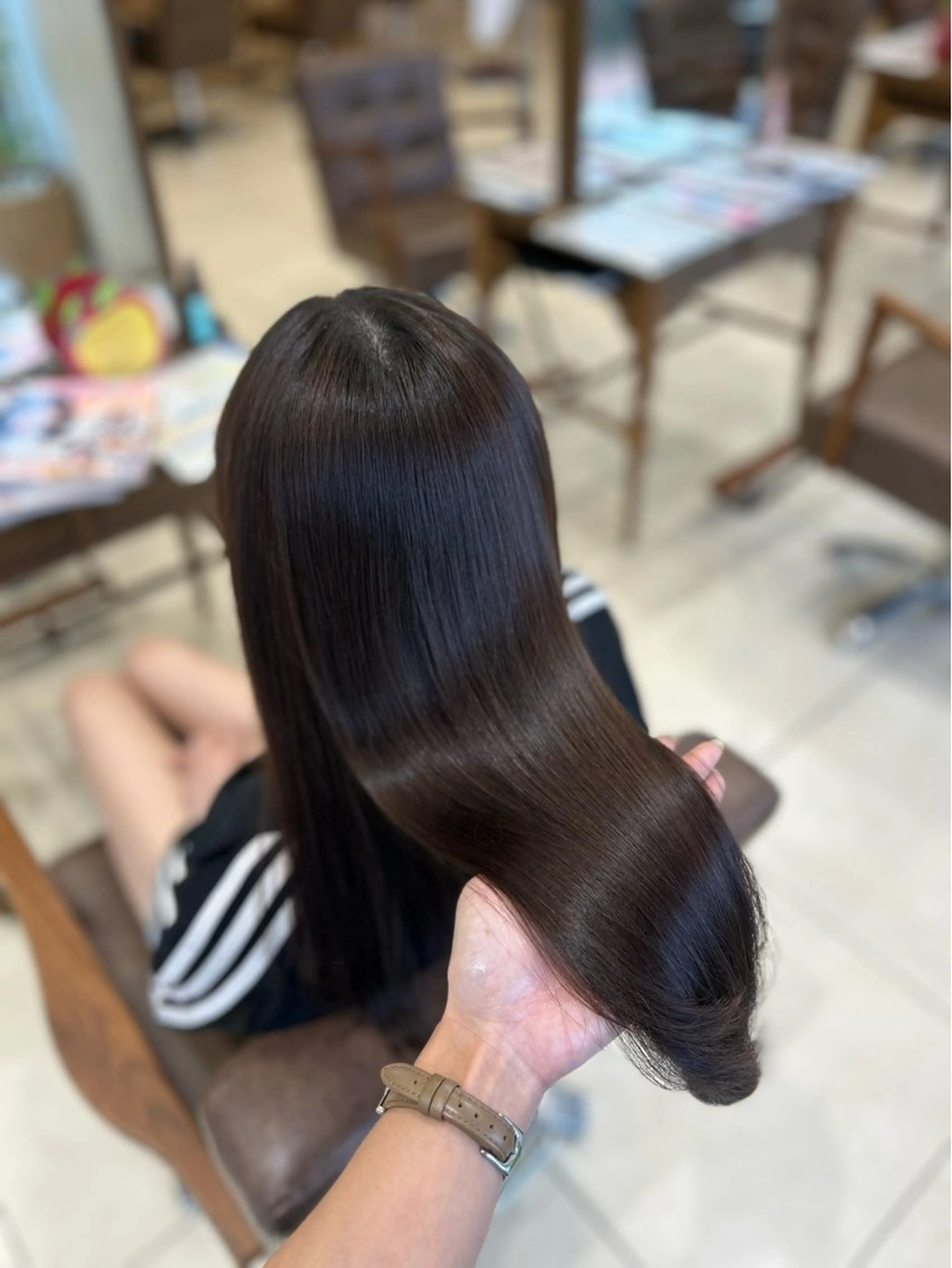 ロング トリートメント 福川 優月のヘアスタイル