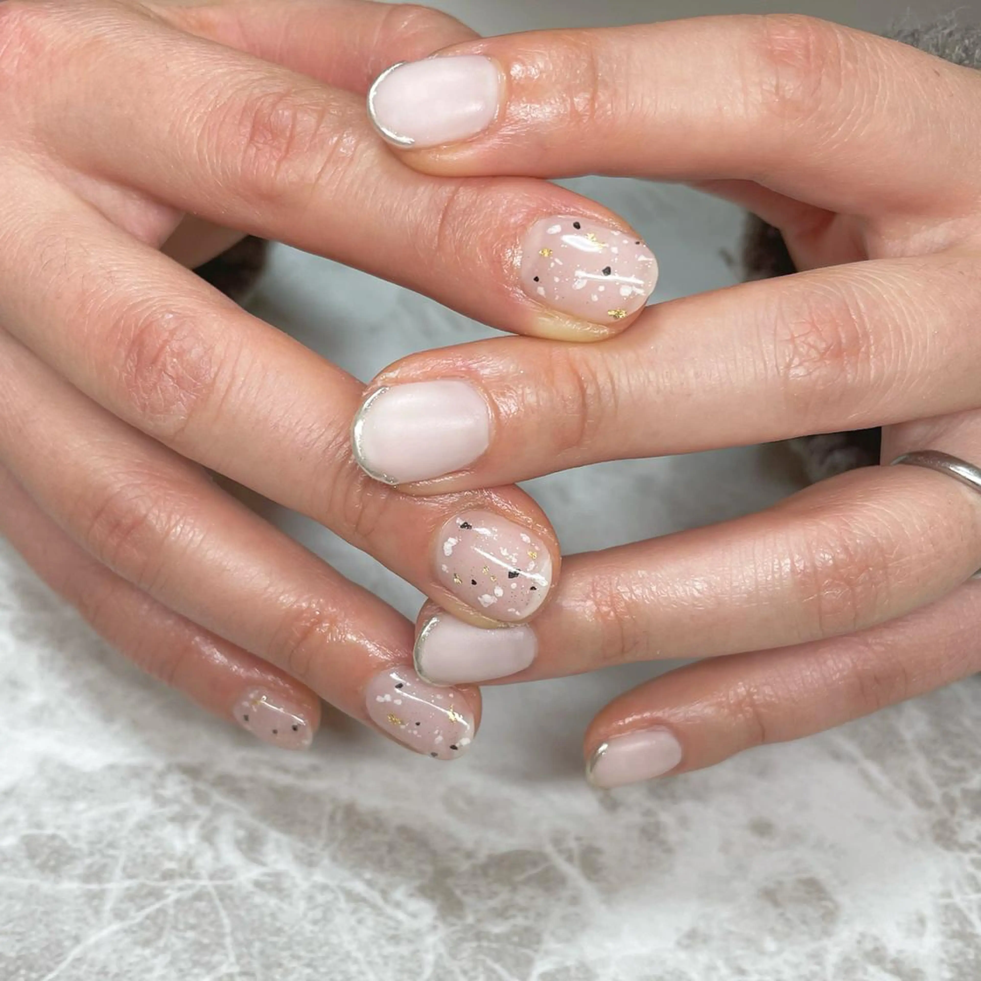 ネイル essence所属・pétit maakoのネイルデザイン